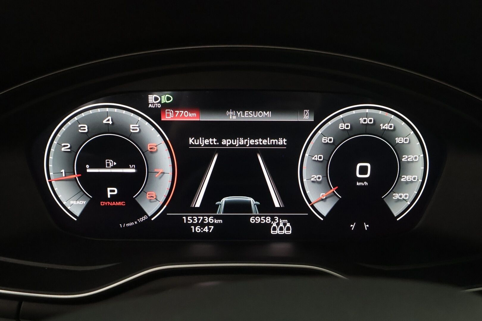 Audi A4 2023 Avant Business S line 40 TFSI 150 kW MHEV quattro S tronic - ACC | P.kamera | Matrix LED | Koukku | Webasto | Sähköpenkit | Suomi-auto | Kahdet renkaat aluvanteilla