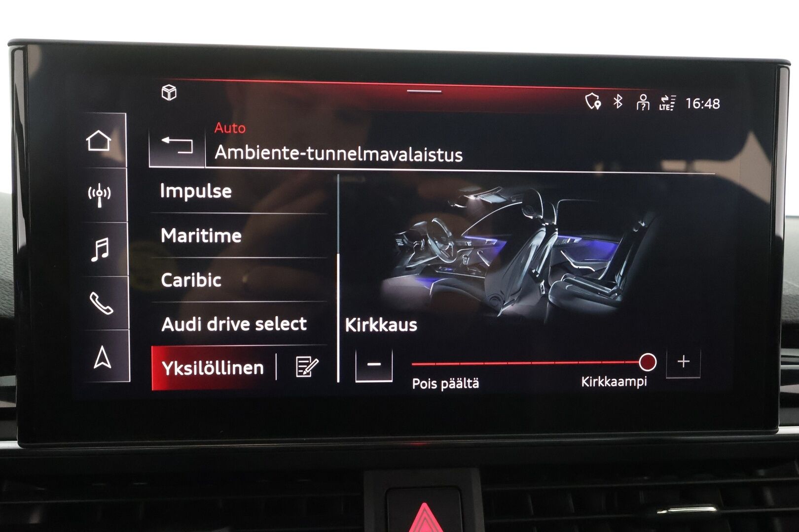 Audi A4 2023 Avant Business S line 40 TFSI 150 kW MHEV quattro S tronic - ACC | P.kamera | Matrix LED | Koukku | Webasto | Sähköpenkit | Suomi-auto | Kahdet renkaat aluvanteilla
