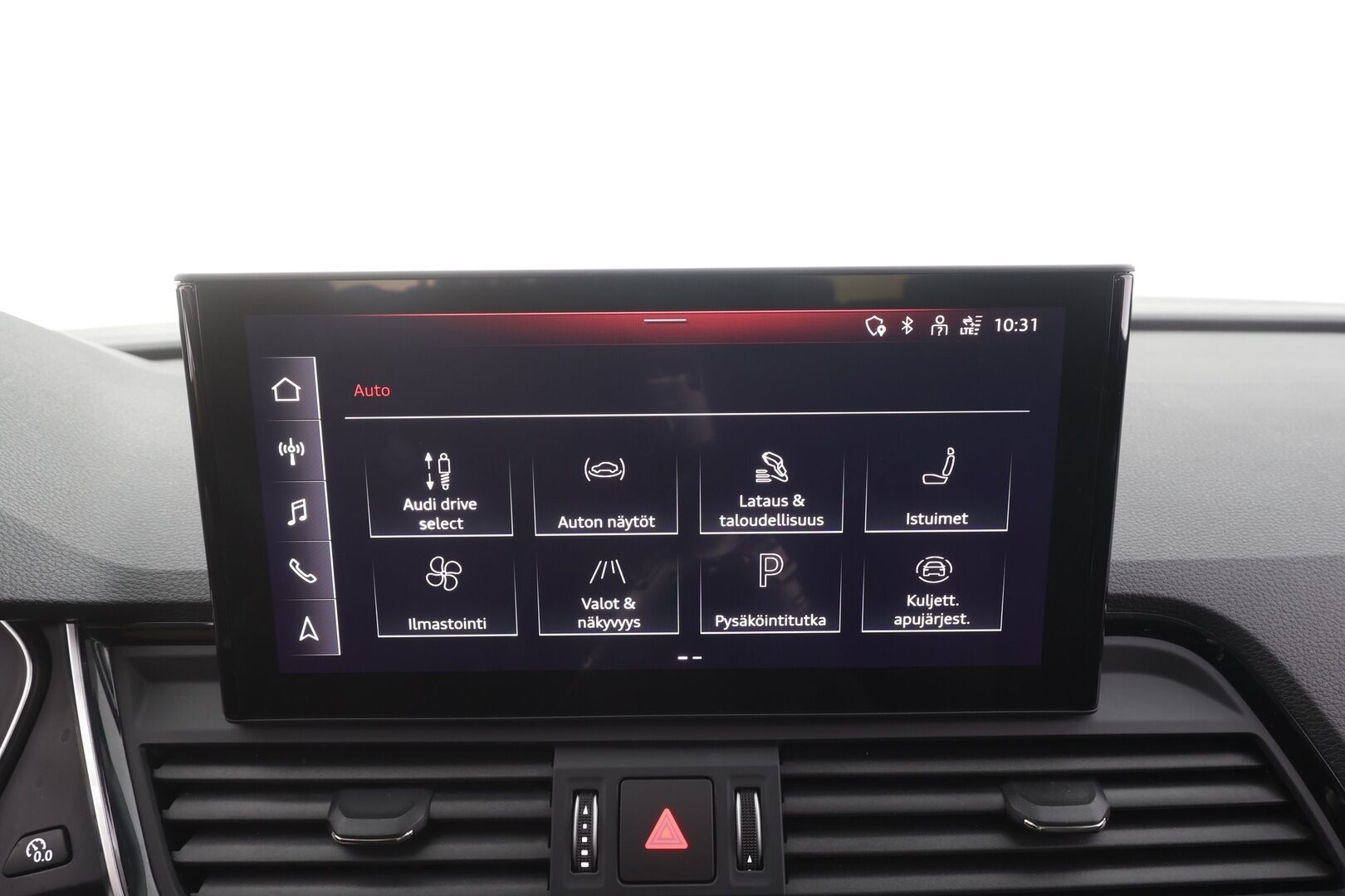 Audi Q5 2023 Progress 50 TFSI e 220 kW quattro S tronic - ACC | Koukku | LED | P.Kamera | Urheiluistuimet | Keyless | Apple&Android | SOH 98.7% 1.Om Suomi auto | Kahdet renkaat Audin alumiinivantein | Kot i& Kauppalaturi |