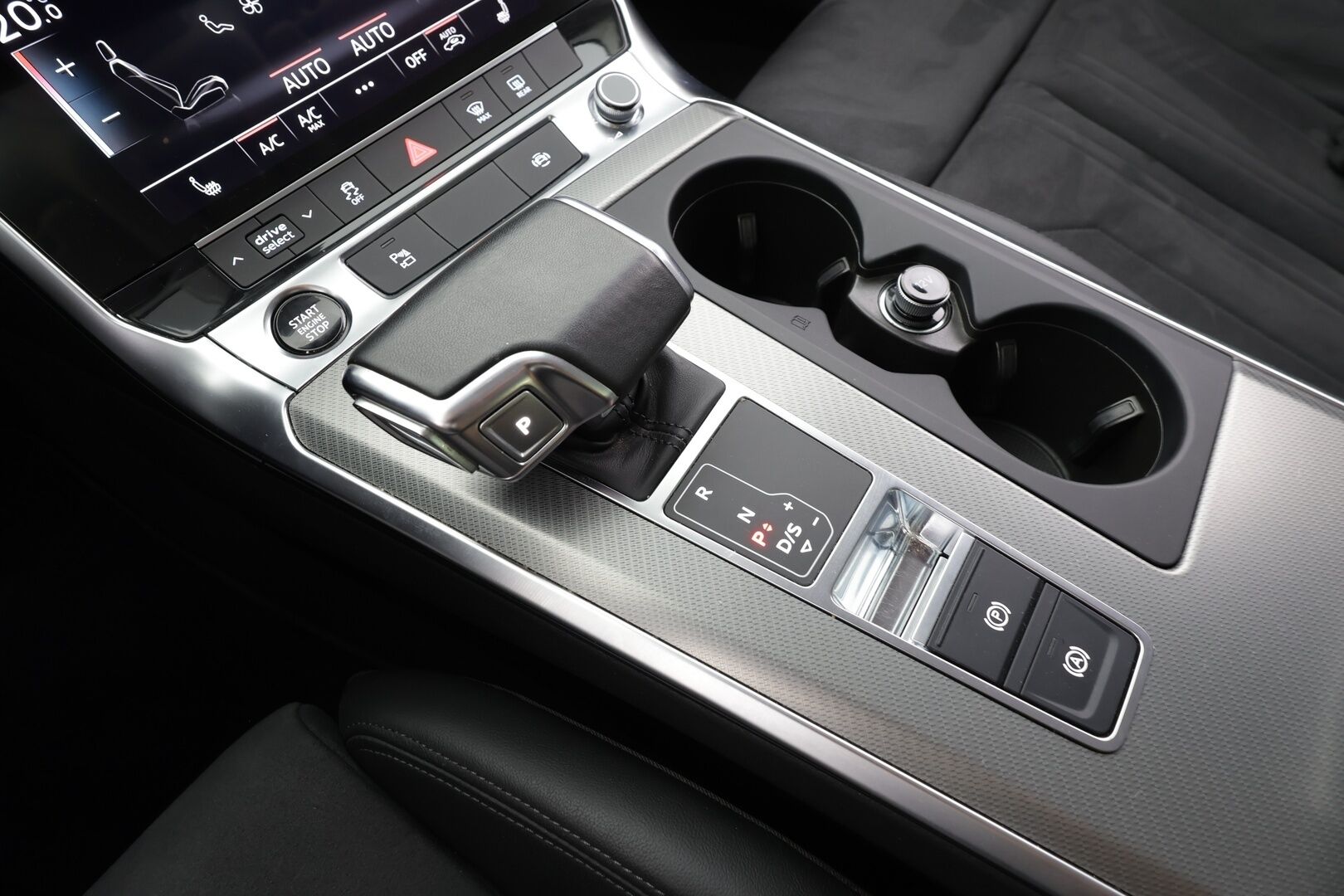 Audi A6 2023 Sedan Progress Plus 50 TFSI e quattro S tronic - | ACC | Koukku | LED | Muistipenkki | Sporttinahat | Digimittaristo | P.kamera | Keyless | Apple&Android | 1.Om suomi-auto | Kahdet Renkaat | Merkkihuollettu |