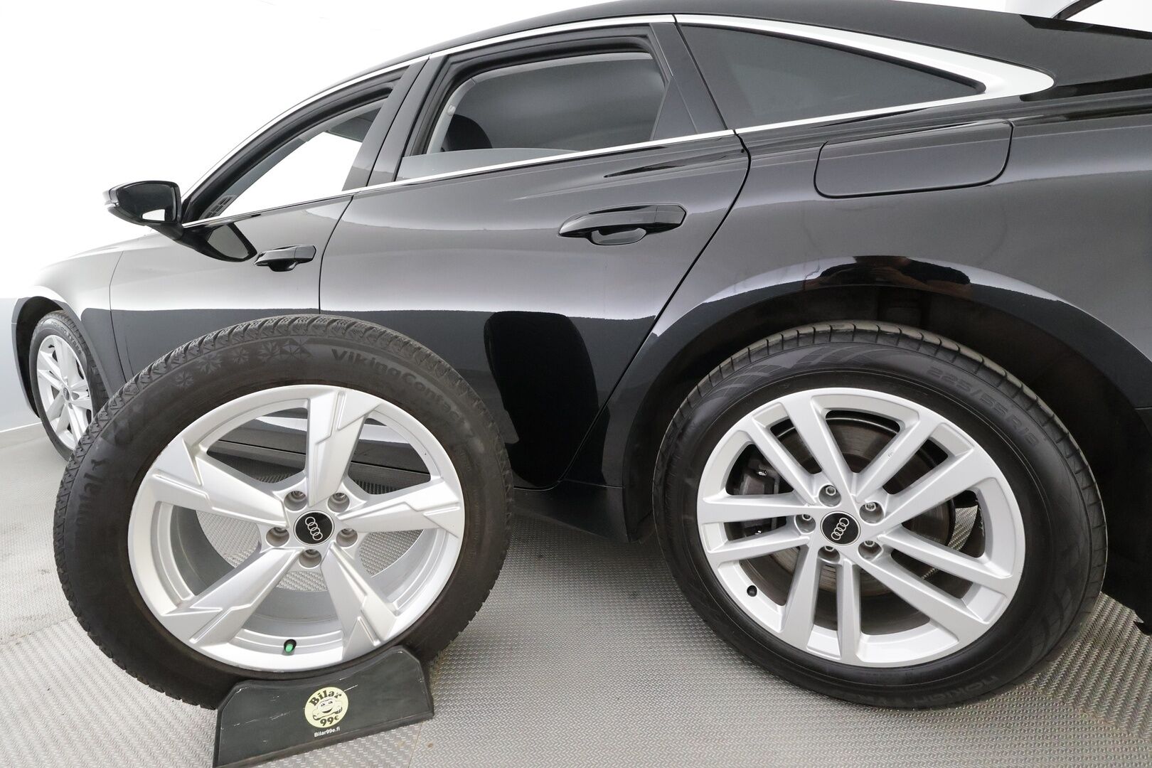 Audi A6 2023 Sedan Progress Plus 50 TFSI e quattro S tronic - | ACC | Koukku | LED | Muistipenkki | Sporttinahat | Digimittaristo | P.kamera | Keyless | Apple&Android | 1.Om suomi-auto | Kahdet Renkaat | Merkkihuollettu |