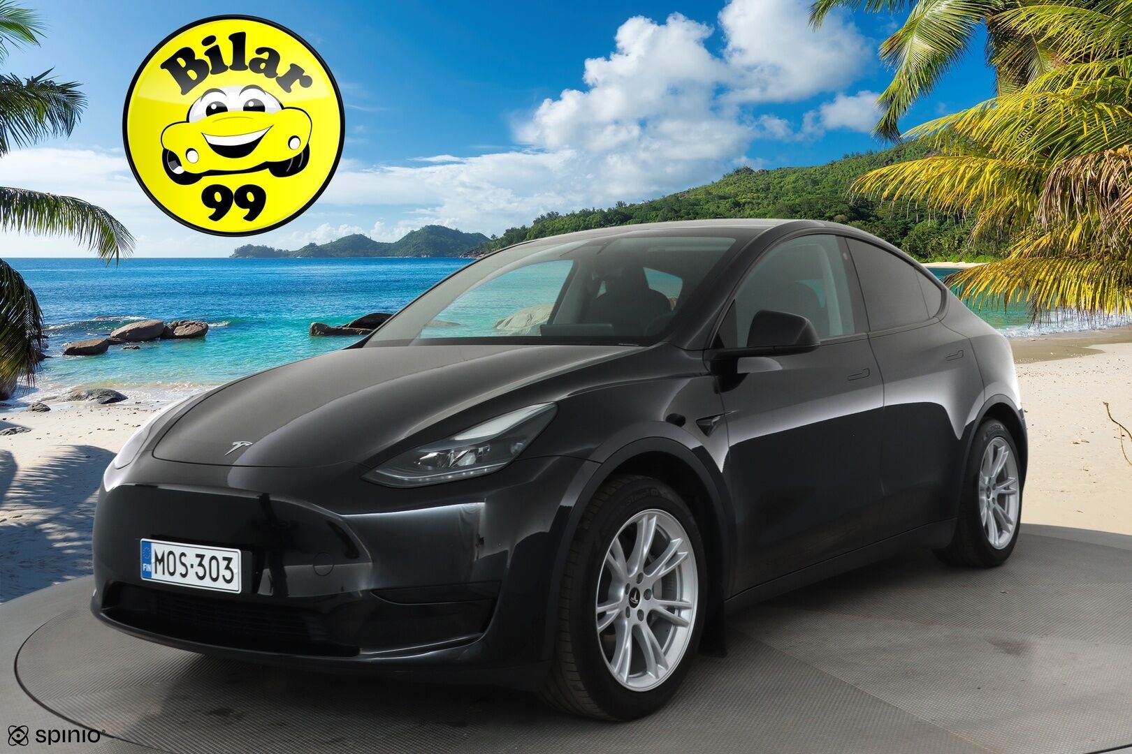 Tesla Model Y 2023 RWD **Lasikatto / Lämpöpumppu / Koukku / Adapt.Vakkari / Matrix-LED / P.Kamera / Muistipenkki / Premium Audio / Navi** - 3,99 % KORKOTARJOUS TÄHÄN AUTOON - Suomi-auto / 2x Latauskaapelit / Kahdet Renkaat 