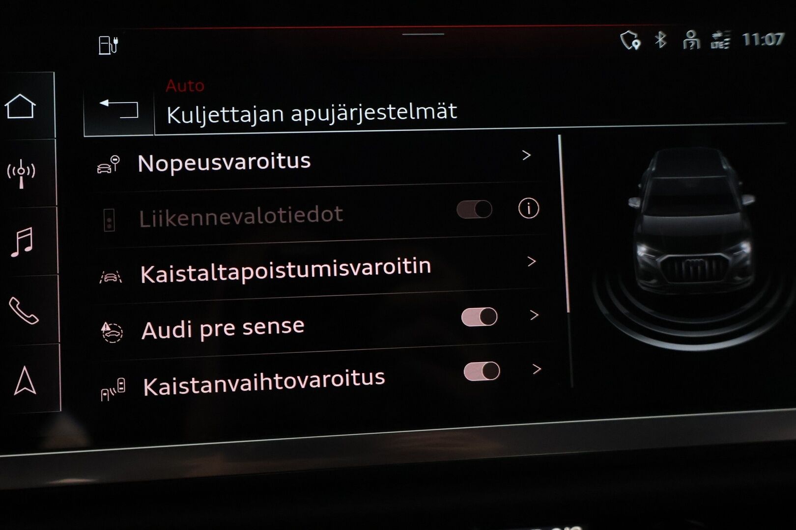 Audi Q3 2021 45 TFSI e 180 kW S tronic Business *Vakkari / Bang & Olufsen-äänentoisto / Digimittaristo / Koukku* - *2x Renkaat & Vanteet / Kattavasti huollettu* - HULLUT AVAJAISHULINAT KORKOTARJOUS 3,29 %