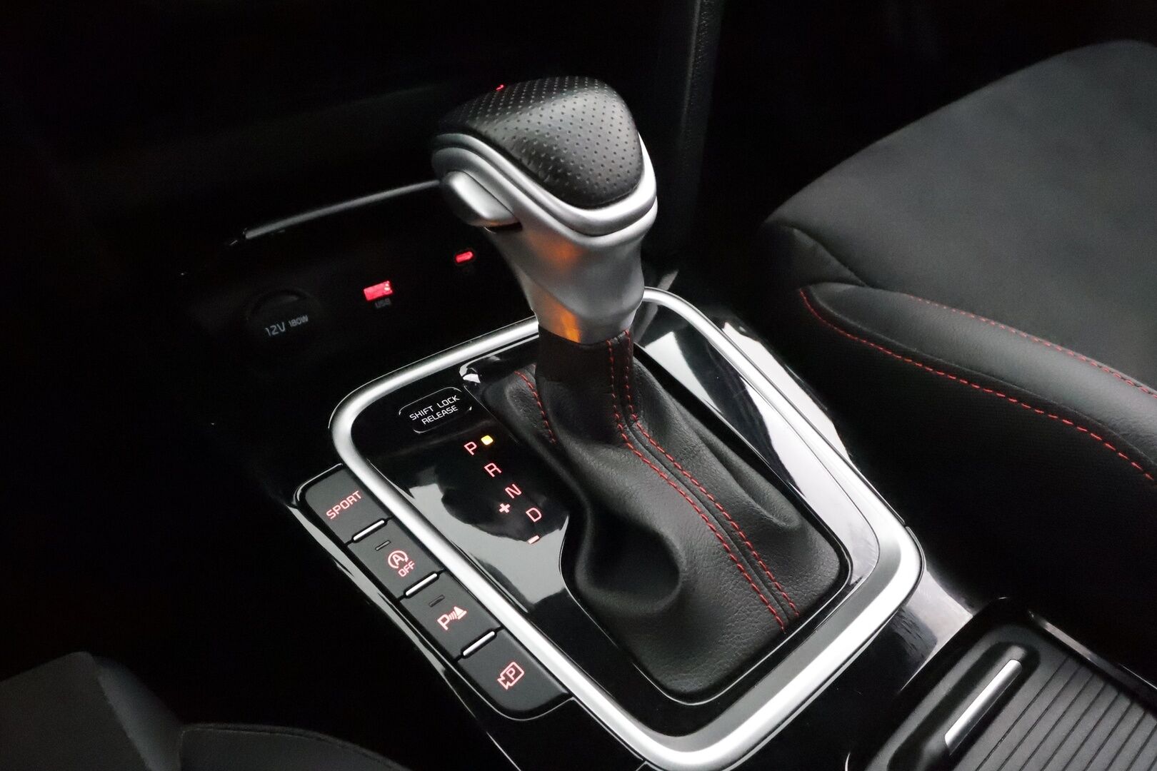 Kia ProCeed 2023 1,6 T-GDI 204hv GT Business Premium DCT * JBL / ACC / LED / P.Kamera / Muistipenkki / Navi / Kaistavahti * - 1-om Suomi-auto / Kahdet renkaat