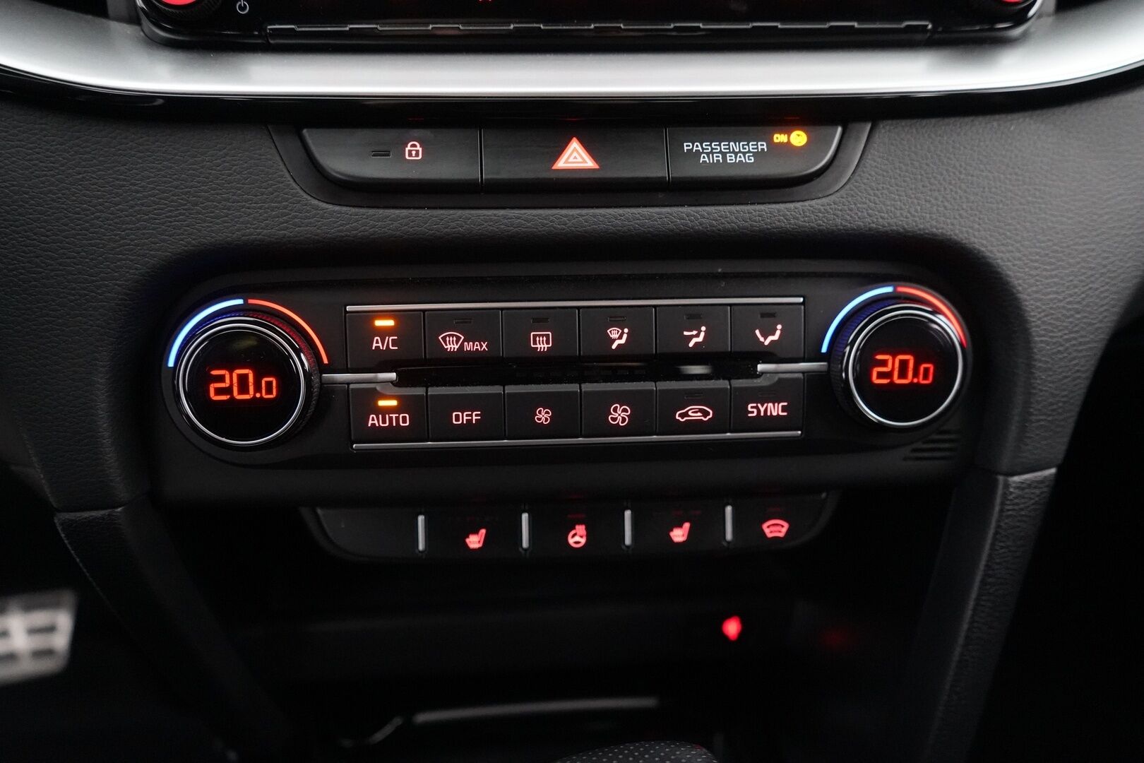 Kia ProCeed 2023 1,6 T-GDI 204hv GT Business Premium DCT - Webasto | GT-Line | JBL | ACC | LED | Kamera | Muistipenkki | Ohjauspyörän lämmitys | Kaistavahti | Viimeisin huolto 88tkm | Suomi-auto | Kahdet renkaat aluvantein