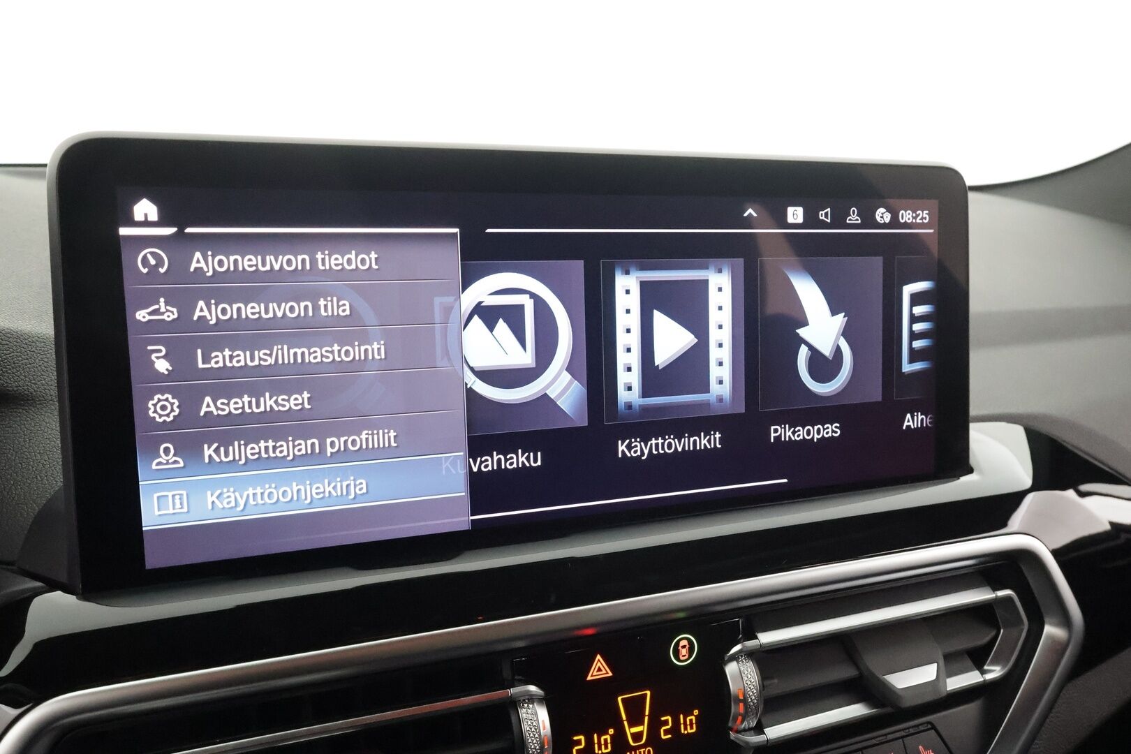 BMW X3 2023 G01 xDrive 30e A Charged Edition * ACC / P.kamera / Muistipenkki / Hifi / Sporttinahat / LED / Navi / Sähköluukku * - 1.Om Suomi-auto / Akku kuntotarkastettu / Kahdet renkaat aluvanteilla / Merkkihuollettu