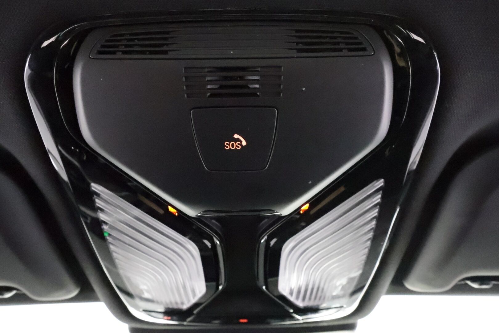 BMW X3 2023 G01 xDrive 30e A Charged Edition M-Sport ** Nahkasisusta / P-Kamera / LED / Hifi ** - 1.om Suomi-auto / Merkkihuollettu / 2x vanteet