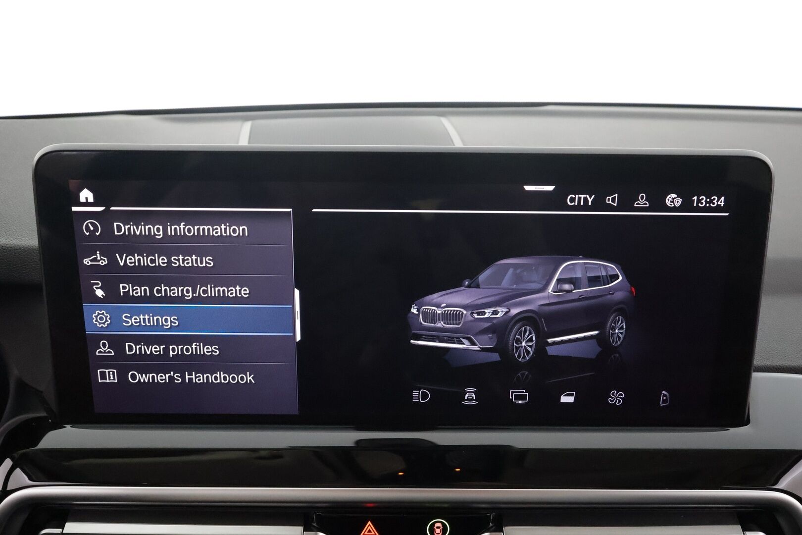 BMW X3 2023 G01 xDrive 30e A Charged Edition * ACC / P.kamera / Hifi / Koukku / Sporttinahat / Sähköluukku / Navi * - 1.Om Suomi-auto / Kahdet renkaat aluvanteilla / Merkkihuollettu