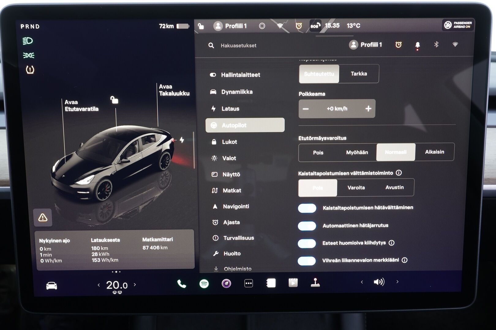 Tesla Model 3 2022 Performance * P.kamera / Premium Audio / Lasikatto / Nahat / Matrix LED / Navi / ILP * - Akku kuntotarkastettu - HULLU BLACKWEEK KORKOTARJOUS 2,49%