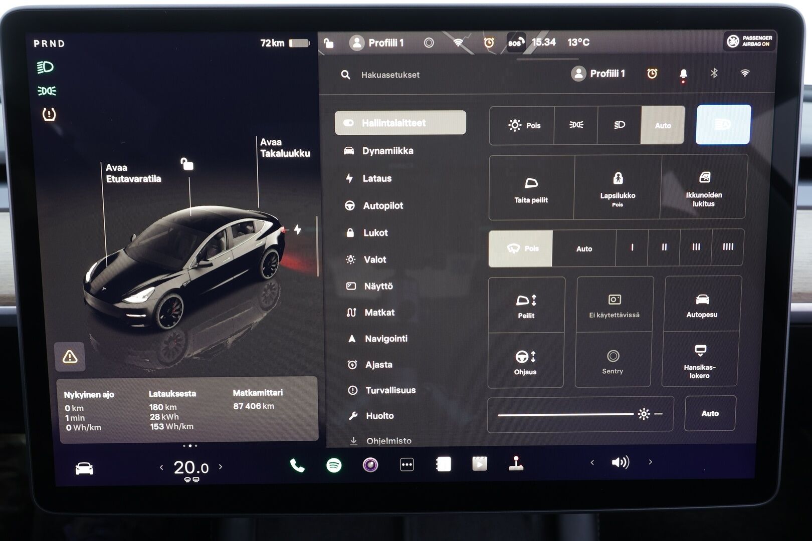 Tesla Model 3 2022 Performance * P.kamera / Premium Audio / Lasikatto / Nahat / Matrix LED / Navi / ILP * - Akku kuntotarkastettu - HULLU BLACKWEEK KORKOTARJOUS 2,49%