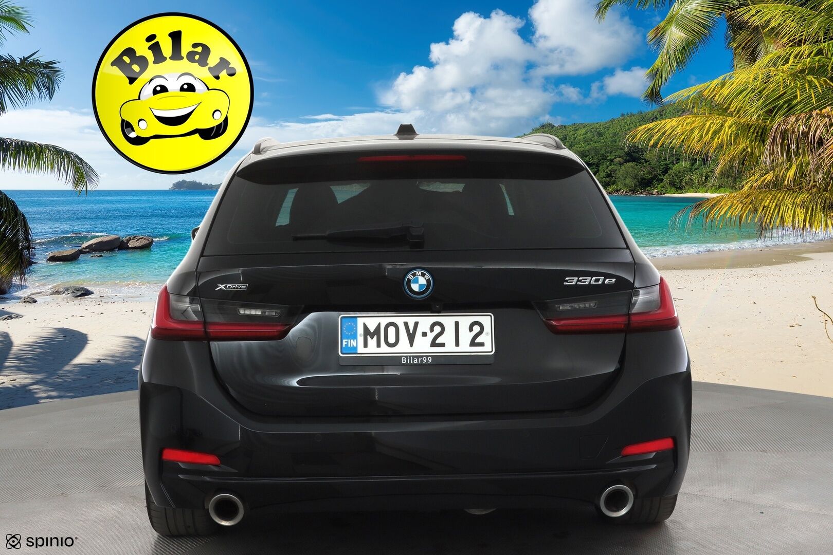 BMW 330 2023 G21 Touring 330e xDrive A Charged Edition - ACC | Koukku | LCI | Muistipenkki | Sporttinahat | P.kamera | Lane Assist | LED | 2x renkaat aluin | Suomiauto | 2x kaapelit | 