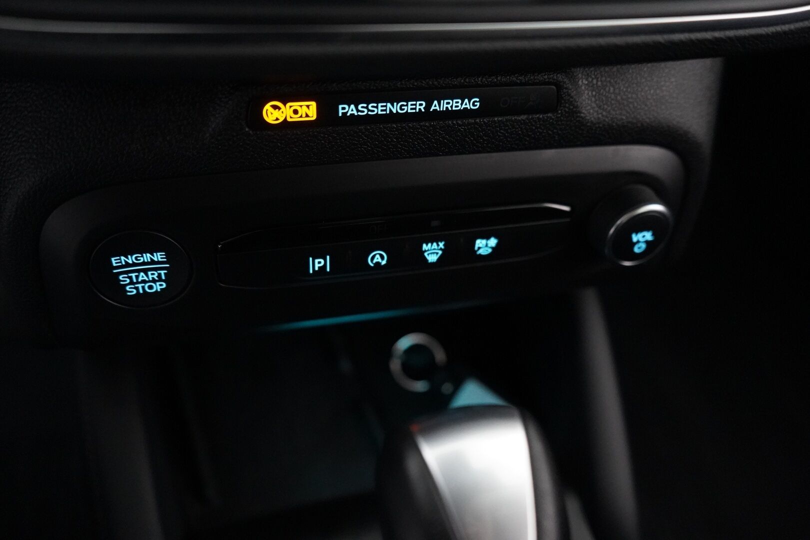 Ford Focus 2023 1.0 EcoBoost Hybrid Powershift 125hv A7 Titanium Wagon *Bang&Olufsen / Digimittaristo / ACC / Lohkolämmitin / Kamera / Sähkökontti* - Suomi-auto / Kahdet renkaat / Huippuvarustelu