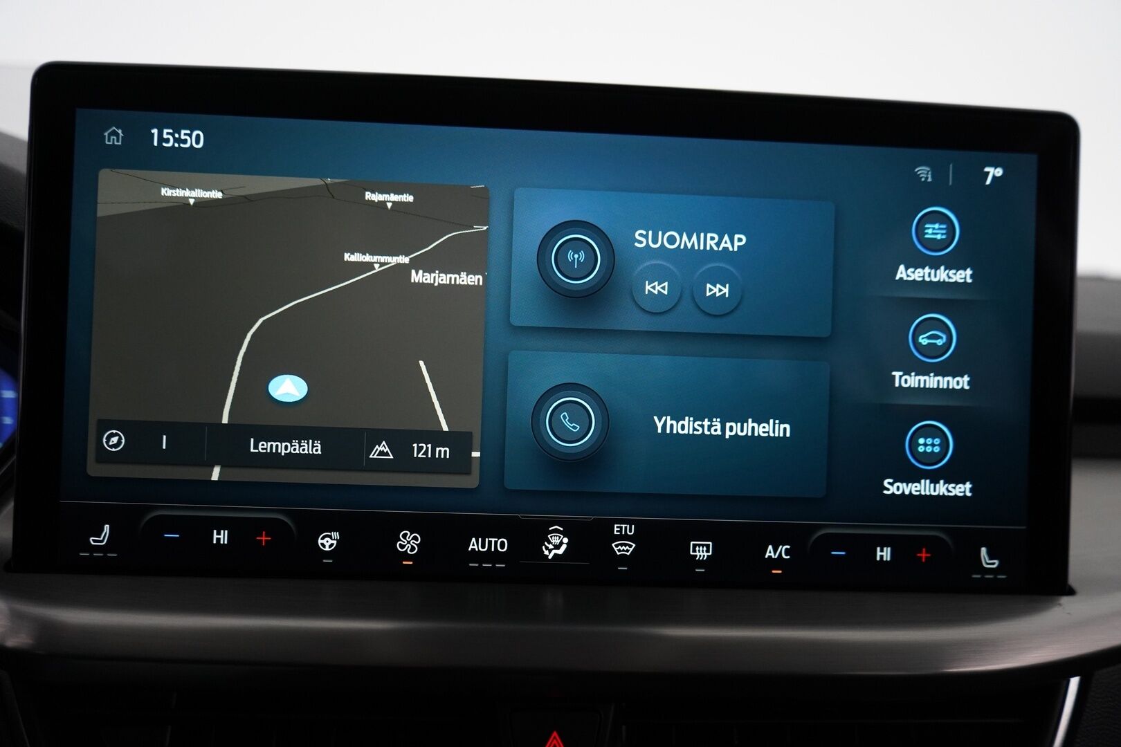 Ford Focus 2023 1.0 EcoBoost Hybrid Powershift 125hv A7 Titanium Wagon *Bang&Olufsen / Digimittaristo / ACC / Lohkolämmitin / Kamera / Sähkökontti* - Suomi-auto / Kahdet renkaat / Huippuvarustelu