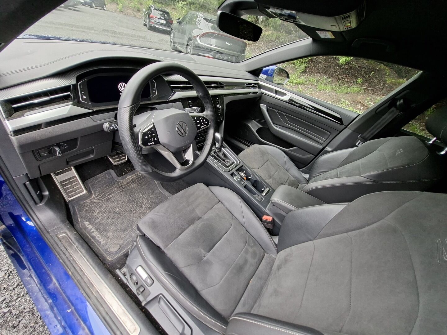 Volkswagen Arteon 2022 Shooting Brake R-Line Business eHybrid 160 kW DSG-automaatti **Webasto / Adapt.vakkari / Koukku / P.kamera / Puoliahat / TULOSSA!! - 3,99 % KORKOTARJOUS TÄHÄN AUTOON - Vetokoukku / Digimittaristo / Navi / Led-ajovalot / Tutkat /