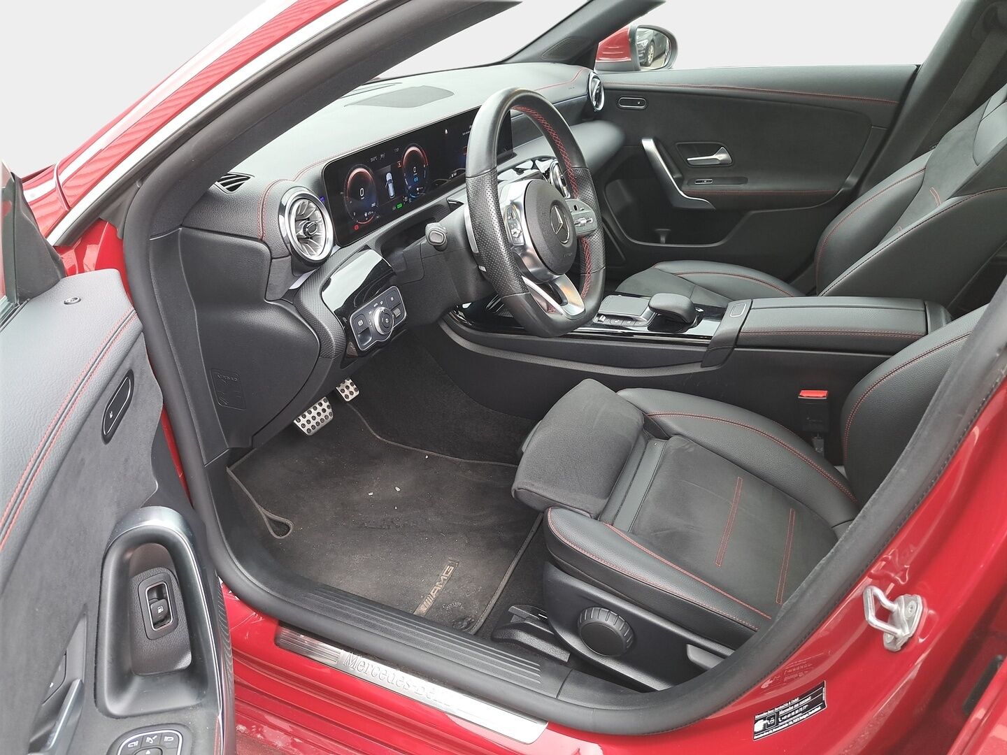Mercedes-Benz CLA 2022 250 e A Shooting Brake Business AMG Edition - DTR+Q | Panorama | 360-Kamera | Vetokoukku | Widescreen | Night | Lisälämmitin | Multibeam LED | Nahka-Alcantara | Huippuvarusteet!