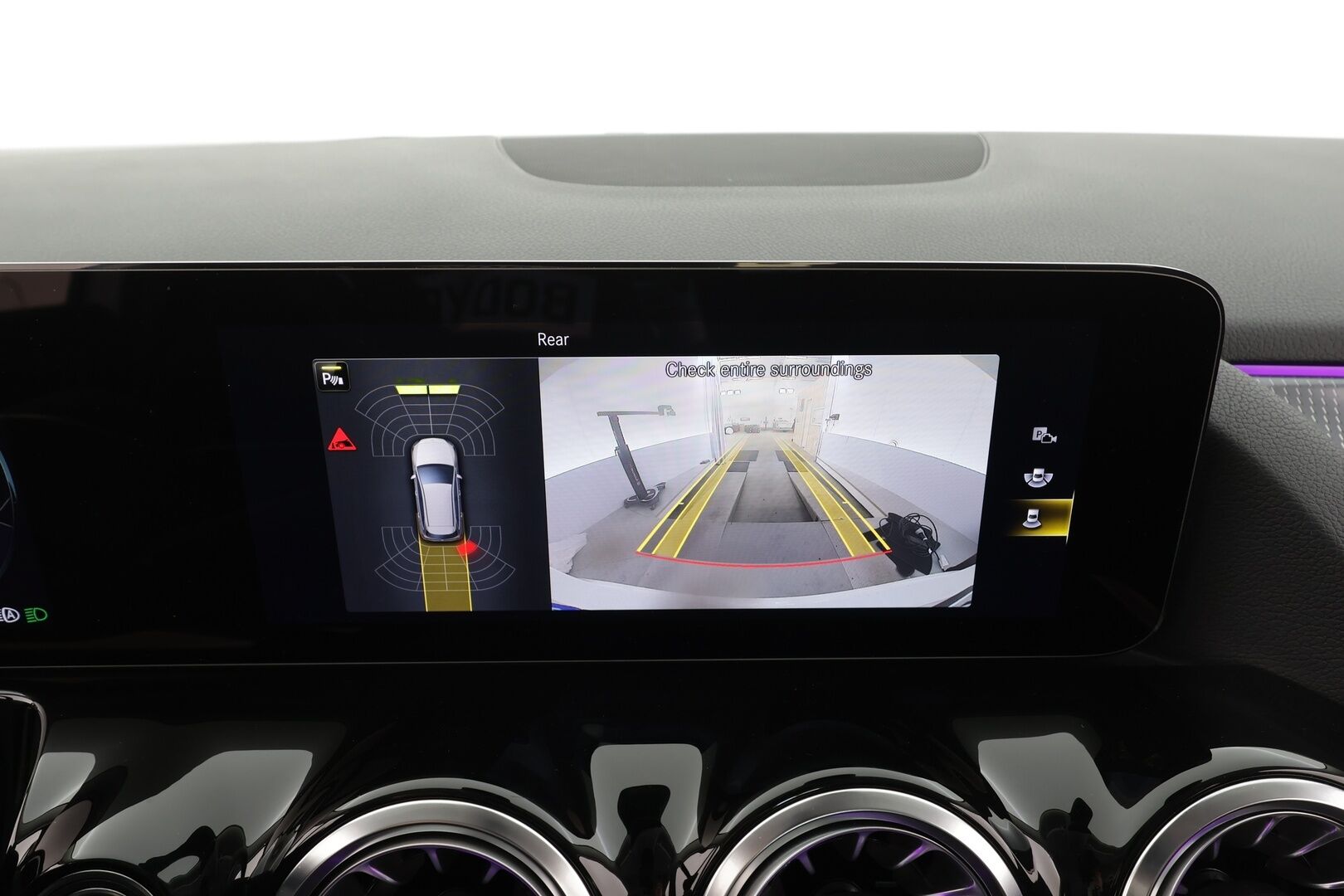 Mercedes-Benz B 2023 250 e A Business Edition * Multibeam LED / Peruutuskamera / Widescreen / Comand Navi / Puolinahkasisusta / Vakkari / Keyless - 1.Om Suomi-auto / Kahdet renkaat aluvanteilla - HULLUT AVAJAISHULINAT KORKOTARJOUS 3,29 %