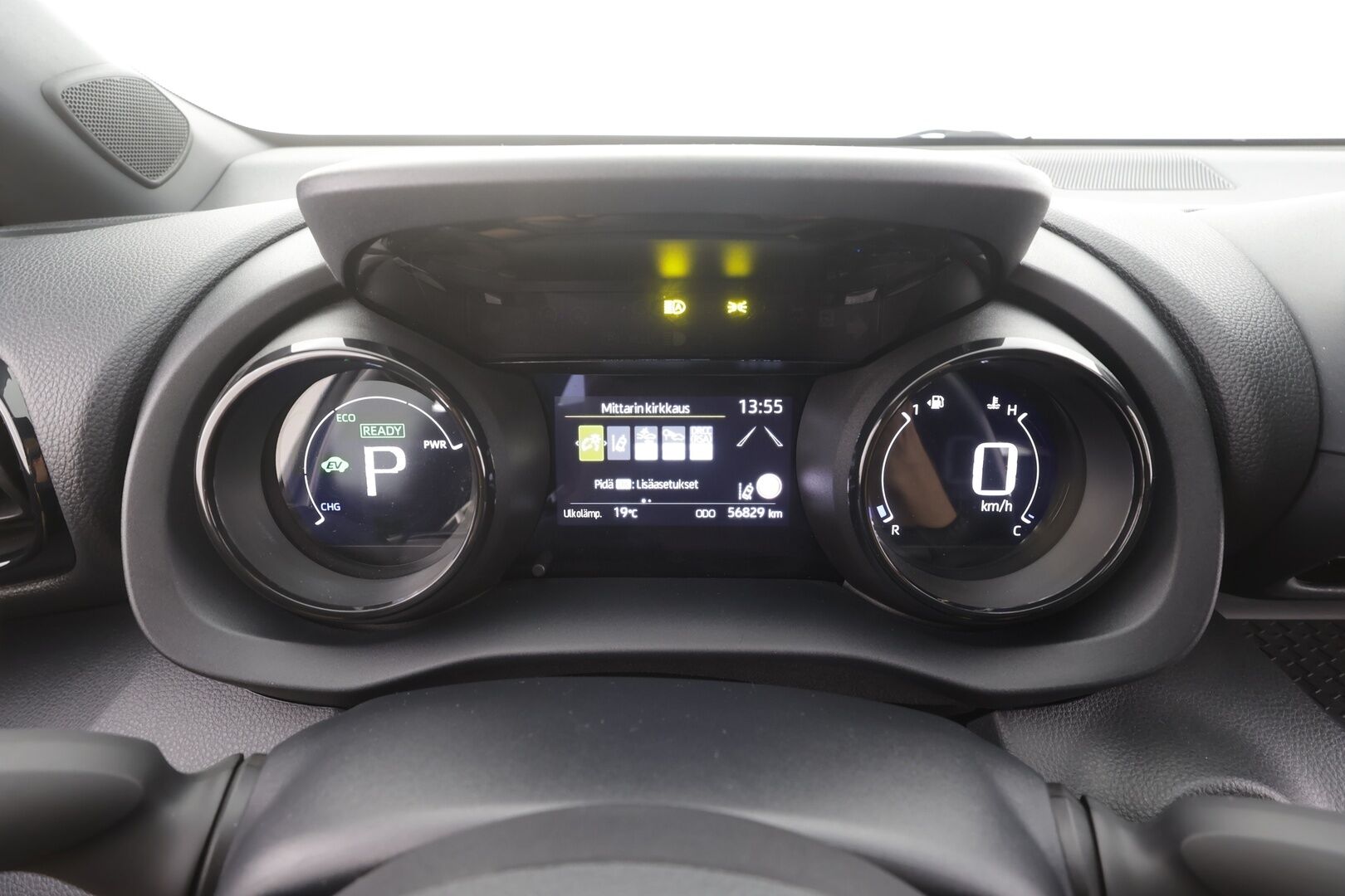 Toyota Yaris 2021 1,5 Hybrid Style - | ACC | Puolinahat | LED | P.kamera | LTA | Apple & Android | Lämm. ratti | Keyless | Ylläpitolaturi | Lohko+sisälämmitin | Merkkihuollot | 