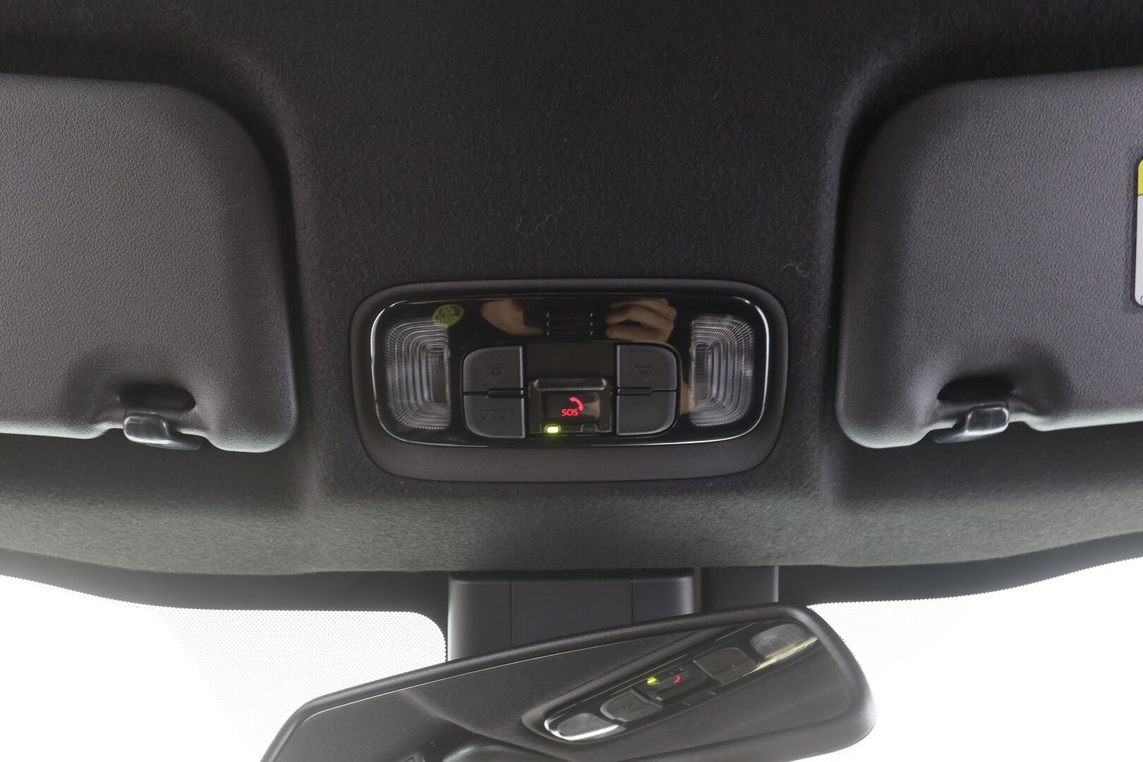 Toyota Yaris 2021 1,5 Hybrid Style - | ACC | Puolinahat | LED | P.kamera | LTA | Apple & Android | Lämm. ratti | Keyless | Ylläpitolaturi | Lohko+sisälämmitin | Merkkihuollot | 