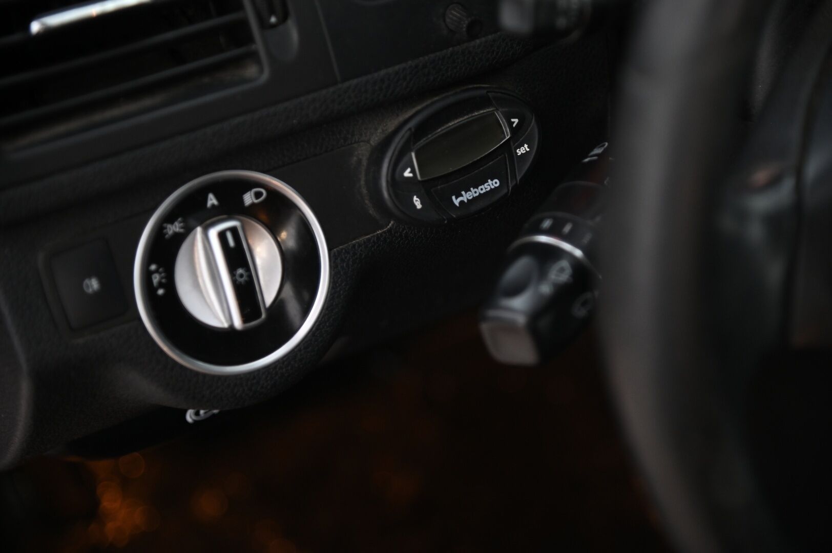 Mercedes-Benz C 2011 220 CDI BE T A Avantgarde *MYYDÄÄN HUUTOKAUPAT.COM* - MYYDÄÄN HUUTOKAUPAT.COM