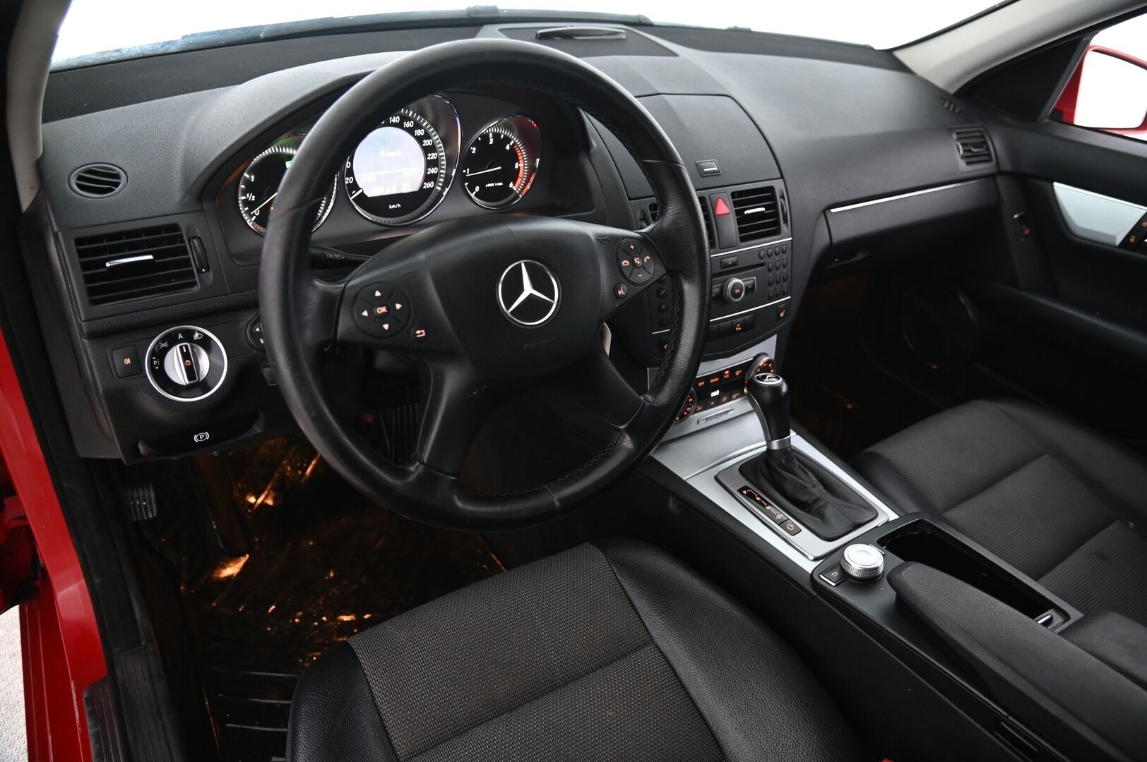 Mercedes-Benz C 2011 220 CDI BE T A Avantgarde *MYYDÄÄN HUUTOKAUPAT.COM* - MYYDÄÄN HUUTOKAUPAT.COM