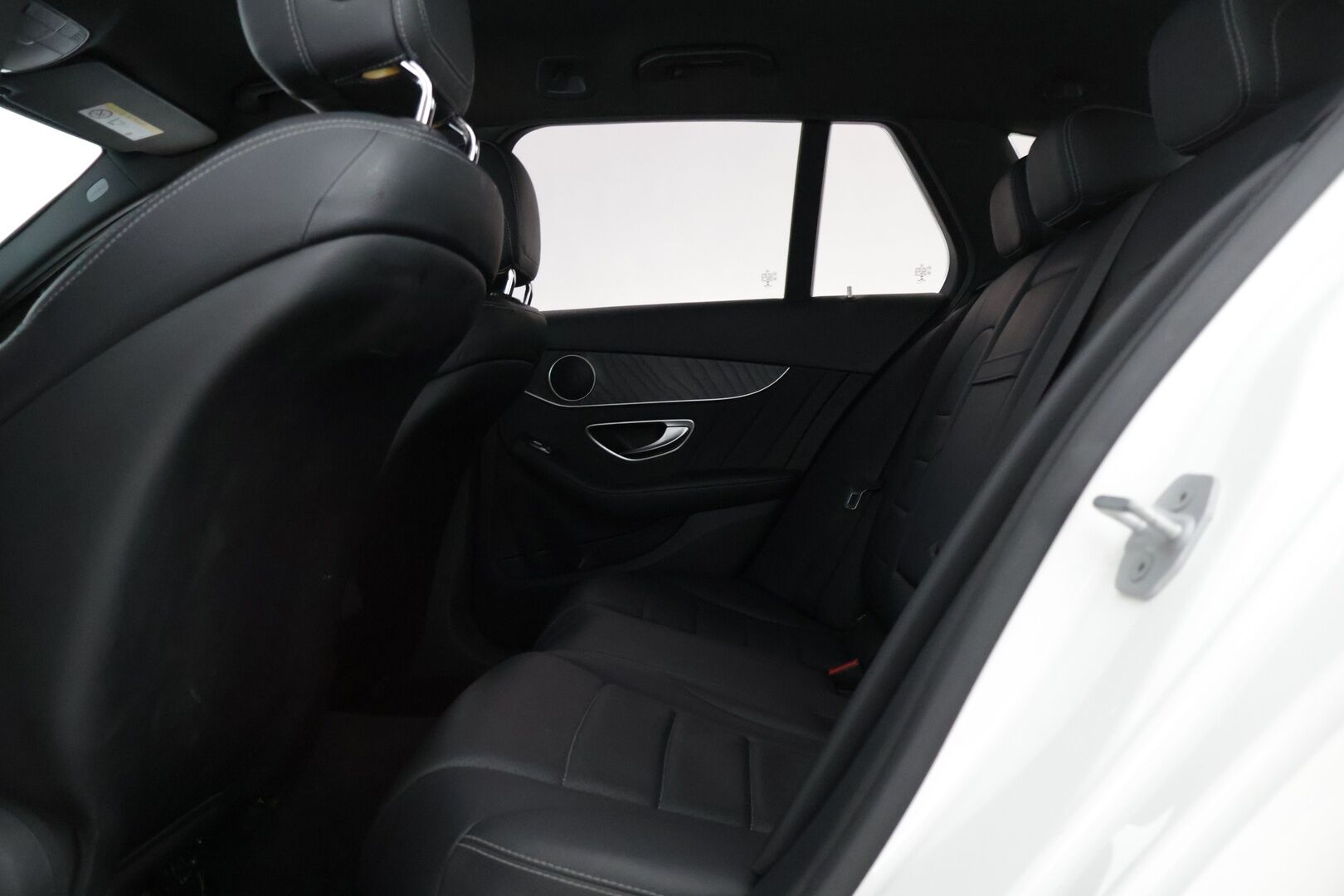 Mercedes-Benz C 2016 220 d T 4Matic 30 Years Edition  * AMG sisä- ja ulkopaketti / Webasto / Vakkari / 360° Kamera * - * Todella tyylikäs Suomi-Auto AMG paketilla! *