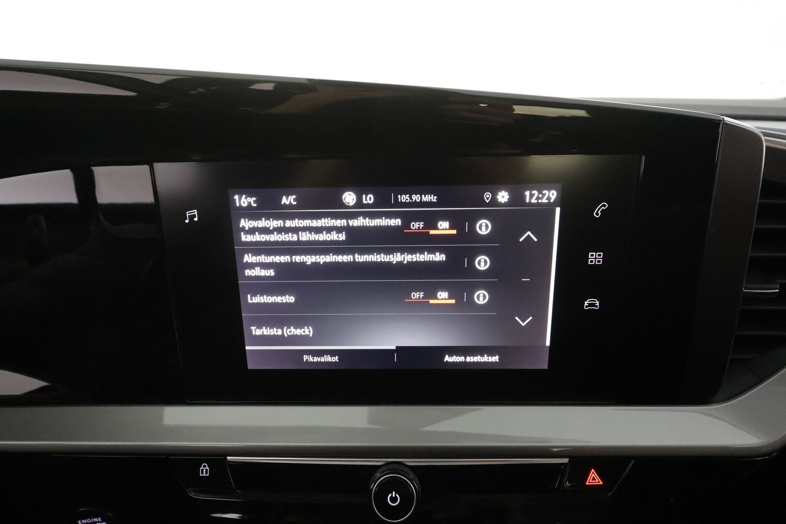 Opel Mokka-e 2023 Comfort 136 automaatti - | LED | 360-Kamera | Digimittaristo | Vakkari | Bluetooth | Suomi-auto | Kahdet Renkaat | Merkkihuollettu |
