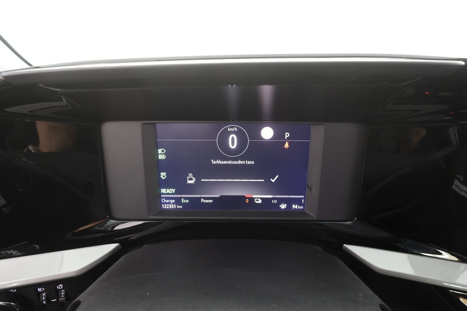 Opel Mokka-e 2023 Comfort 136 automaatti - | LED | 360-Kamera | Digimittaristo | Vakkari | Bluetooth | Suomi-auto | Kahdet Renkaat | Merkkihuollettu |