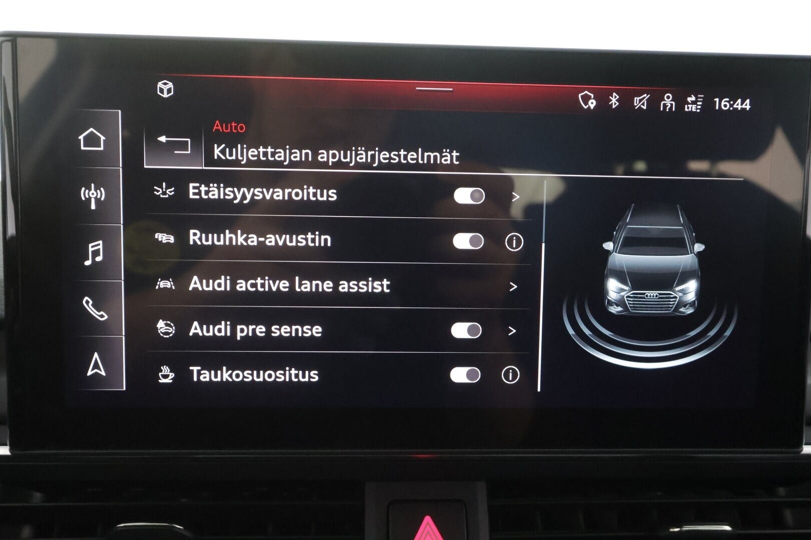 Audi A4 2023 Avant Progress 40 TFSI 150 kW MHEV quattro S tronic - 1.Om Suomi-auto | ACC | Webasto | Matrix-LED | P.Kamera | Urheiluistuimet | Digimittaristo | Apple&Android | Kahdet Renkaat | Merkkihuollettu