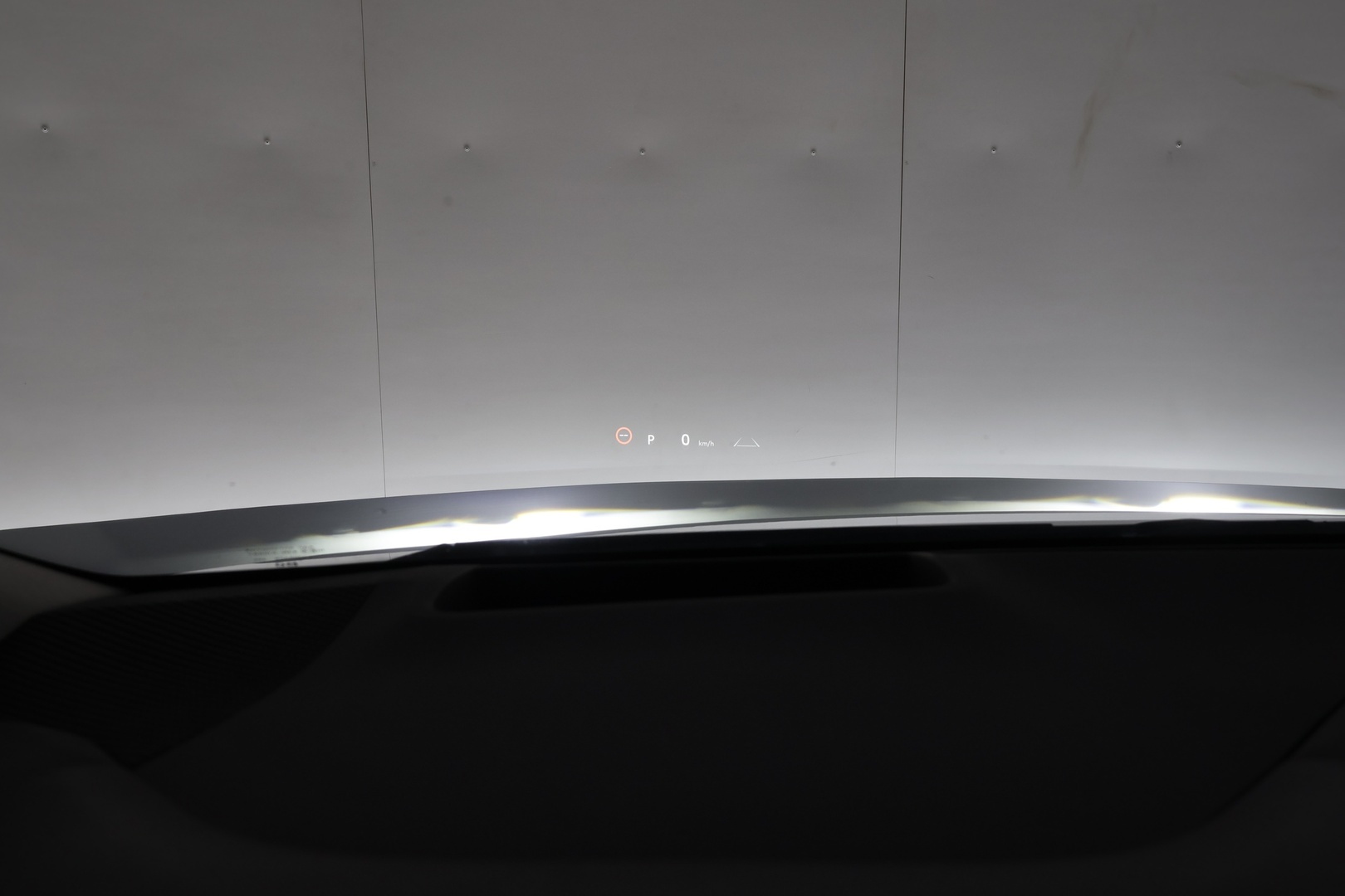 Toyota Corolla 2023 Sedan 1,8 Hybrid Premium - | ACC | Koukku | HUD | Puolinahat | Kattoluukku | Digimittaristo | P.kamera | Navi | Keyless | PDA | LDA | BSM | Merkkihuollettu | 1-om suomiauto |