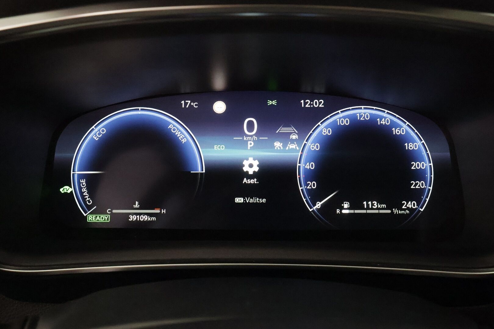 Toyota Corolla 2024 Sedan 1,8 Hybrid Launch Edition - | ACC | Facelift | P.kamera | Digimittaristo | PDA | LDA | RSA | Keyless | LED | Apple & Android | Lämm. ratti | 1-om suomiauto | Merkkihuollot | 