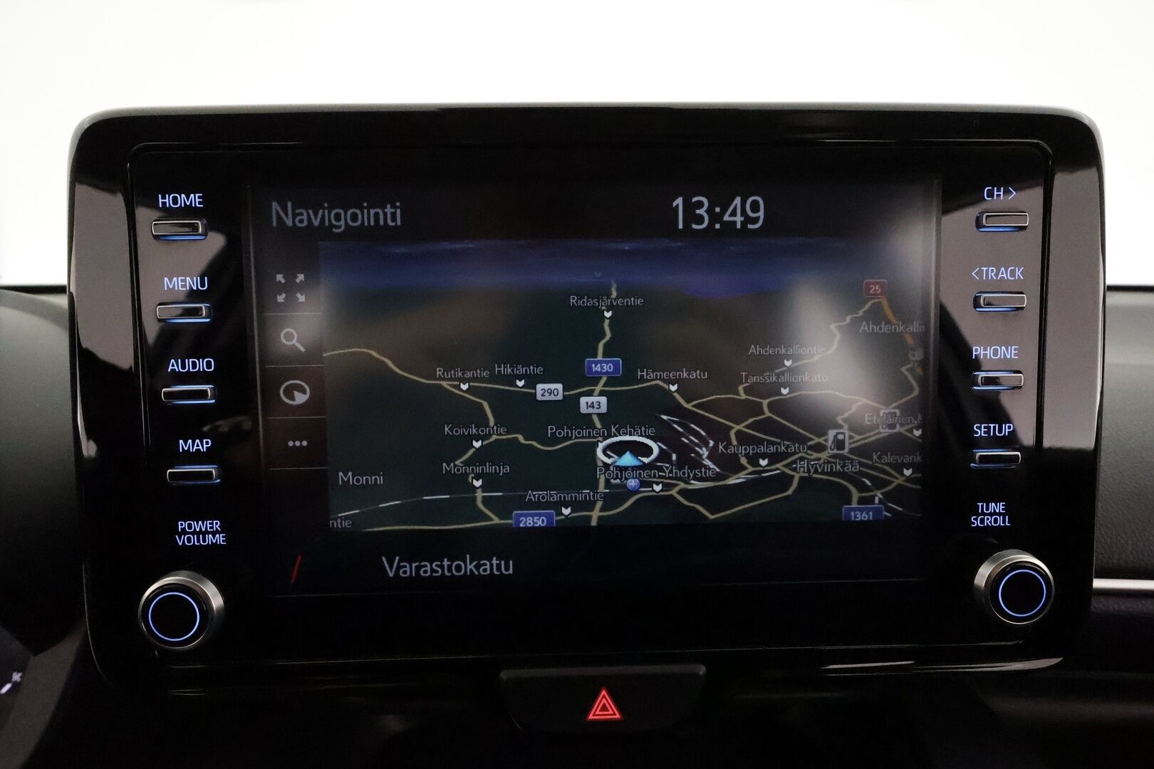 Toyota Yaris 2023 1,5 Hybrid Active Business *ACC / P.kamera / Navi / KeylessGo / Apple&Android / Ratinlämmitin* - 1.Om Suomi-auto / Kahdet renkaat aluvanteilla / Merkkihuollettu