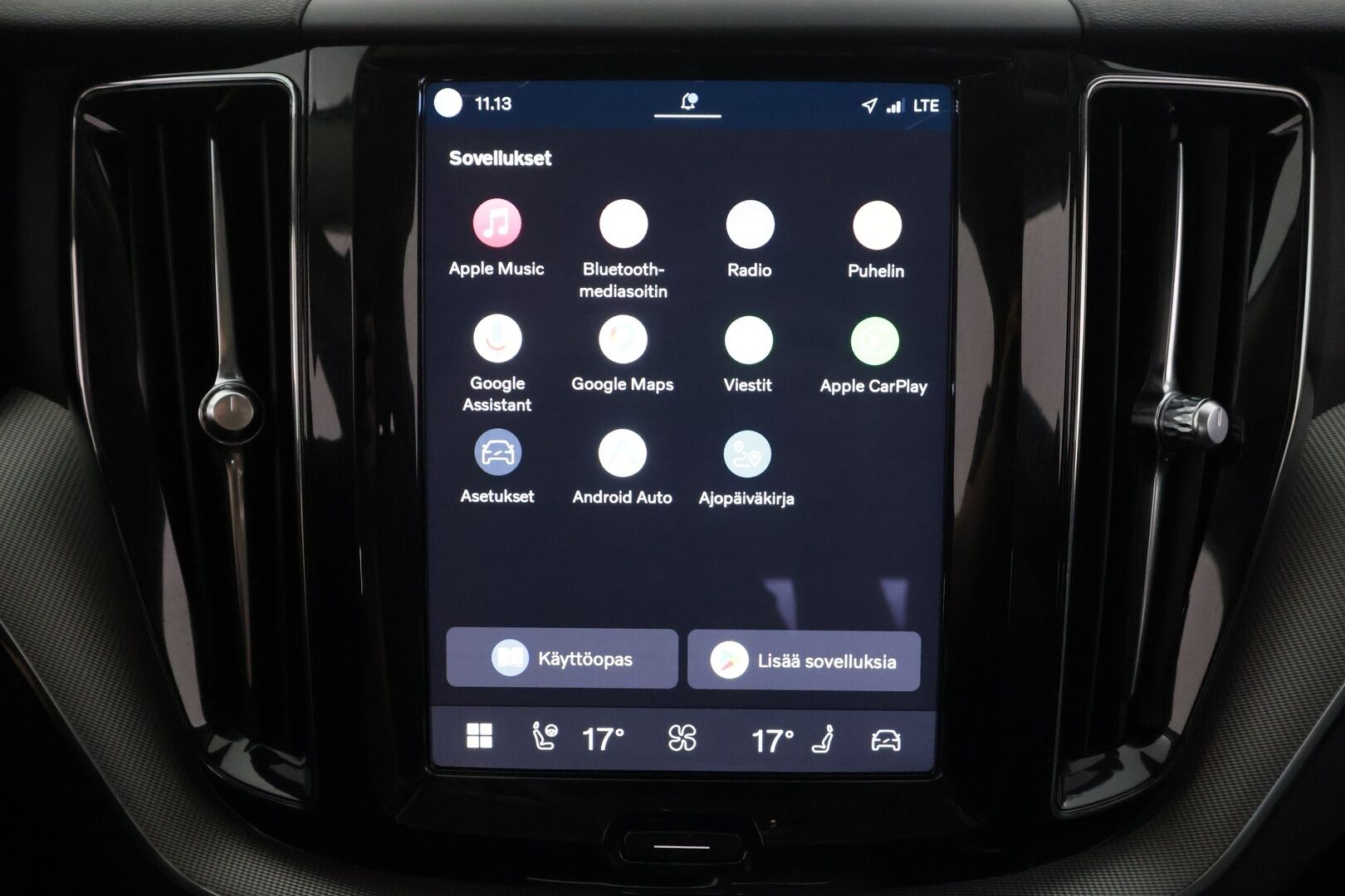 Volvo XC60 2024 T6 AWD Long Range Plus Dark aut - | ACC | Webasto | Koukku | Muistipenkit | Panorama | Full LED | High Performance LED | P.Kamera | Keyless | Apple&Android | 1.Om Suomi-auto | Kahdet Renkaat |