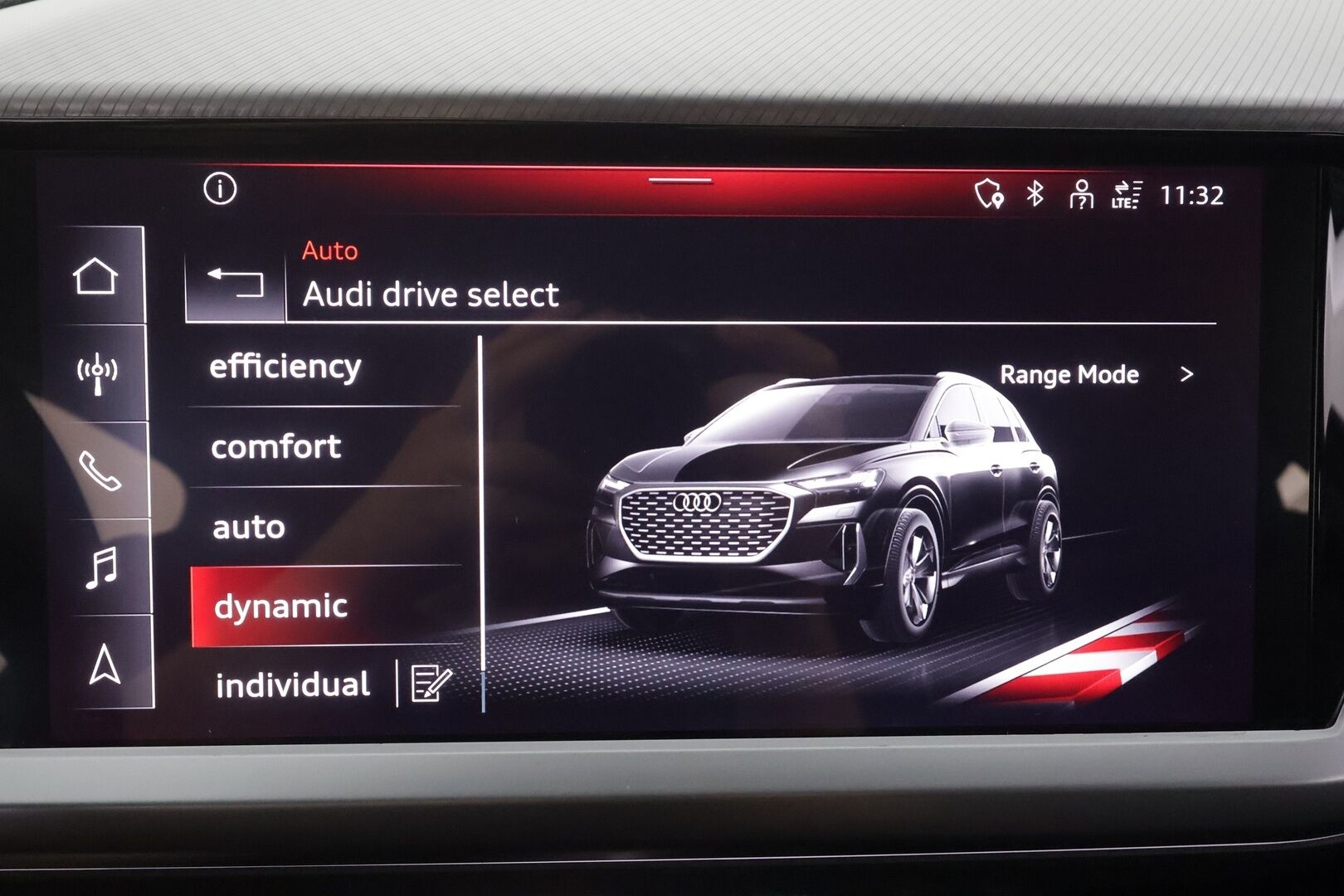 Audi Q4 e-tron 2023 SUV 45 e-tron quattro - | ILP | ACC | LED | P.kamera | Sporttipenkit | Navi | Kaistavahti | Keyless | Digimittaristo | Apple&Android | 1-om Suomi-auto | 2x Latauskaapelit | Kahdet renkaat | Merkkihuollot |