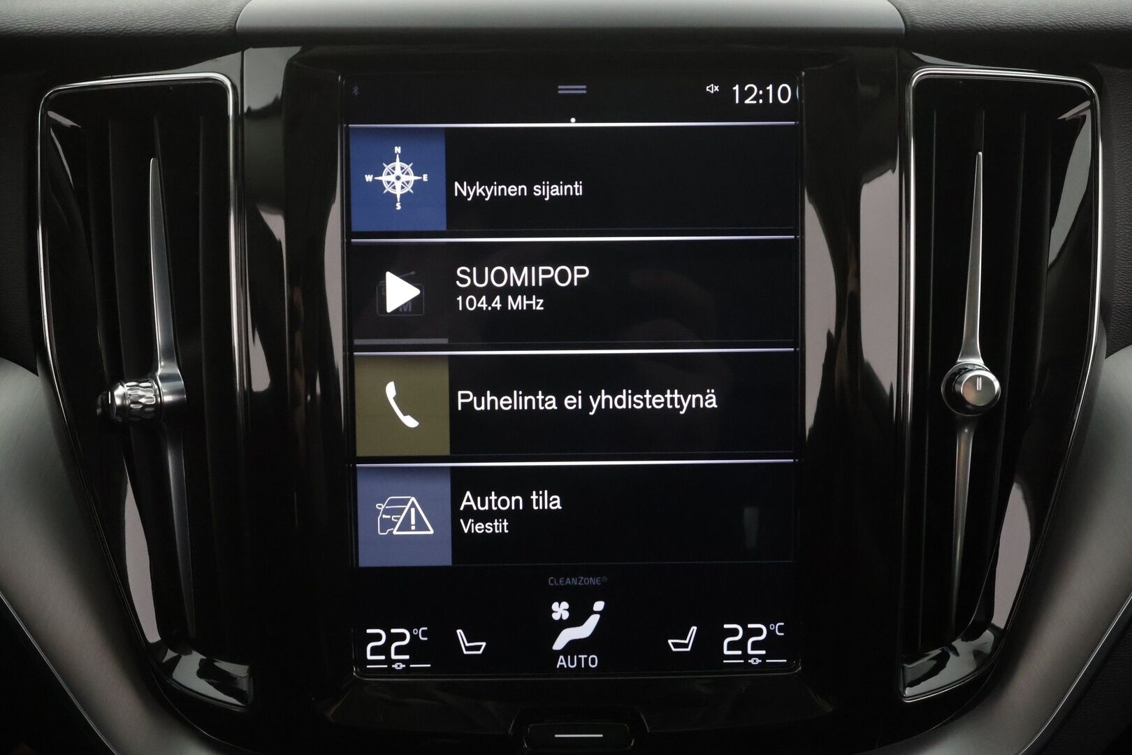 Volvo XC60 2020 T8 TwE AWD Momentum aut - | Panorama | Webasto | ACC | Full-LED | P.Kamera | Puolinahat | Kaistavahti | Navi | Keyless | 2x Latauskaapelit | Kahdet renkaat | 