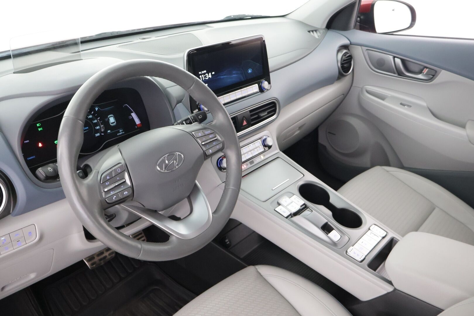 HYUNDAI KONA 2021 EV 64 kWh Premium - Adapt. Vakkari / HUD / P-kamera / Ilmastoidut Sähkönahat / KRELL / Kaistavahti / Ratinlämmitin / 2x renkaat / BLIS / KeylessGo