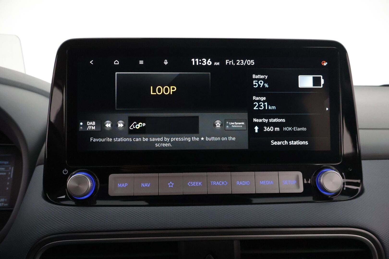 HYUNDAI KONA 2021 EV 64 kWh Premium - Adapt. Vakkari / HUD / P-kamera / Ilmastoidut Sähkönahat / KRELL / Kaistavahti / Ratinlämmitin / 2x renkaat / BLIS / KeylessGo