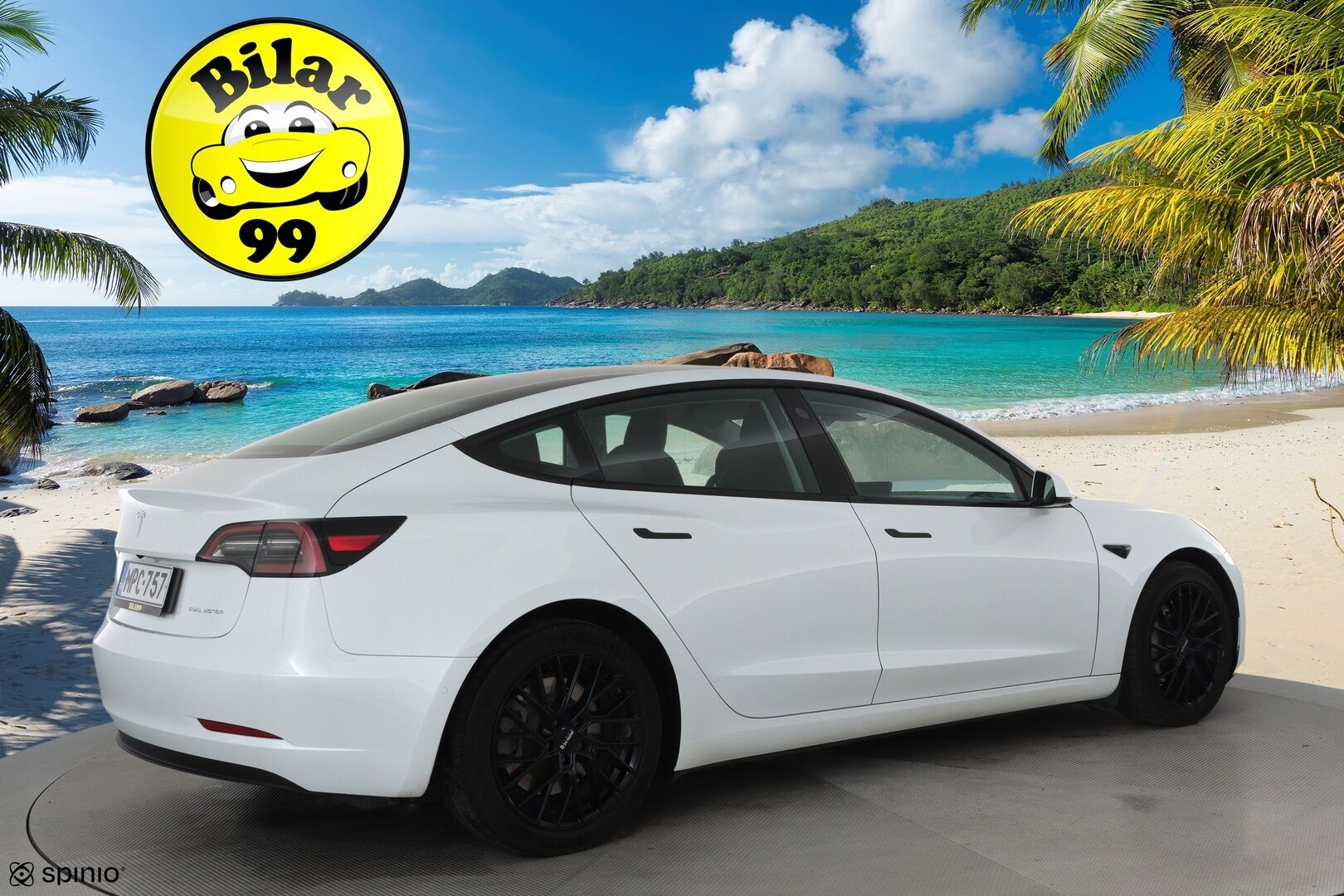 Tesla Model 3 2022 Long Range Dual motor AWD **Lasikatto / Mustat nahat / Lämpöpumppu / Matrix LED / Premium Audio** - 3,99 % KORKOTARJOUS TÄHÄN AUTOON 31.8. ASTI! - Kahdet renkaat aluvanteilla