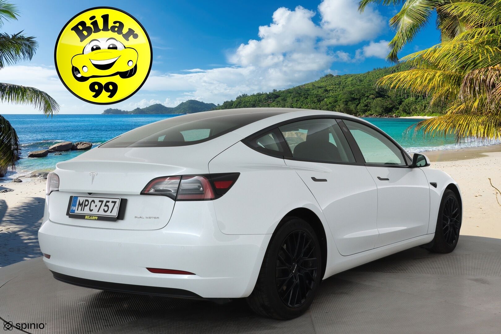 Tesla Model 3 2022 Long Range Dual motor AWD **Lasikatto / Mustat nahat / Lämpöpumppu / Matrix LED / Premium Audio** - 3,99 % KORKOTARJOUS TÄHÄN AUTOON 31.8. ASTI! - Kahdet renkaat aluvanteilla