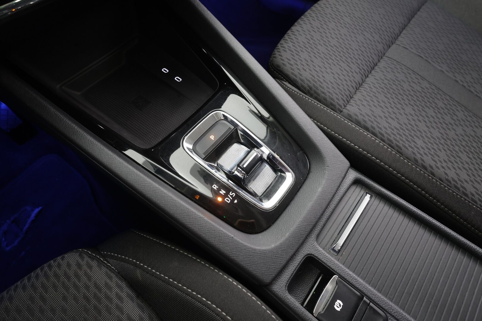 Skoda Octavia 2023 Combi 1.5 TSI Style Nordic Edition eTEC DSG Autom. - | ACC | Koukku | Crystal Light Matrix-LED | Ratinlämmitys | Keyless | Apple&Android | 1.OM suomi-auto | Kahdet Renkaat |