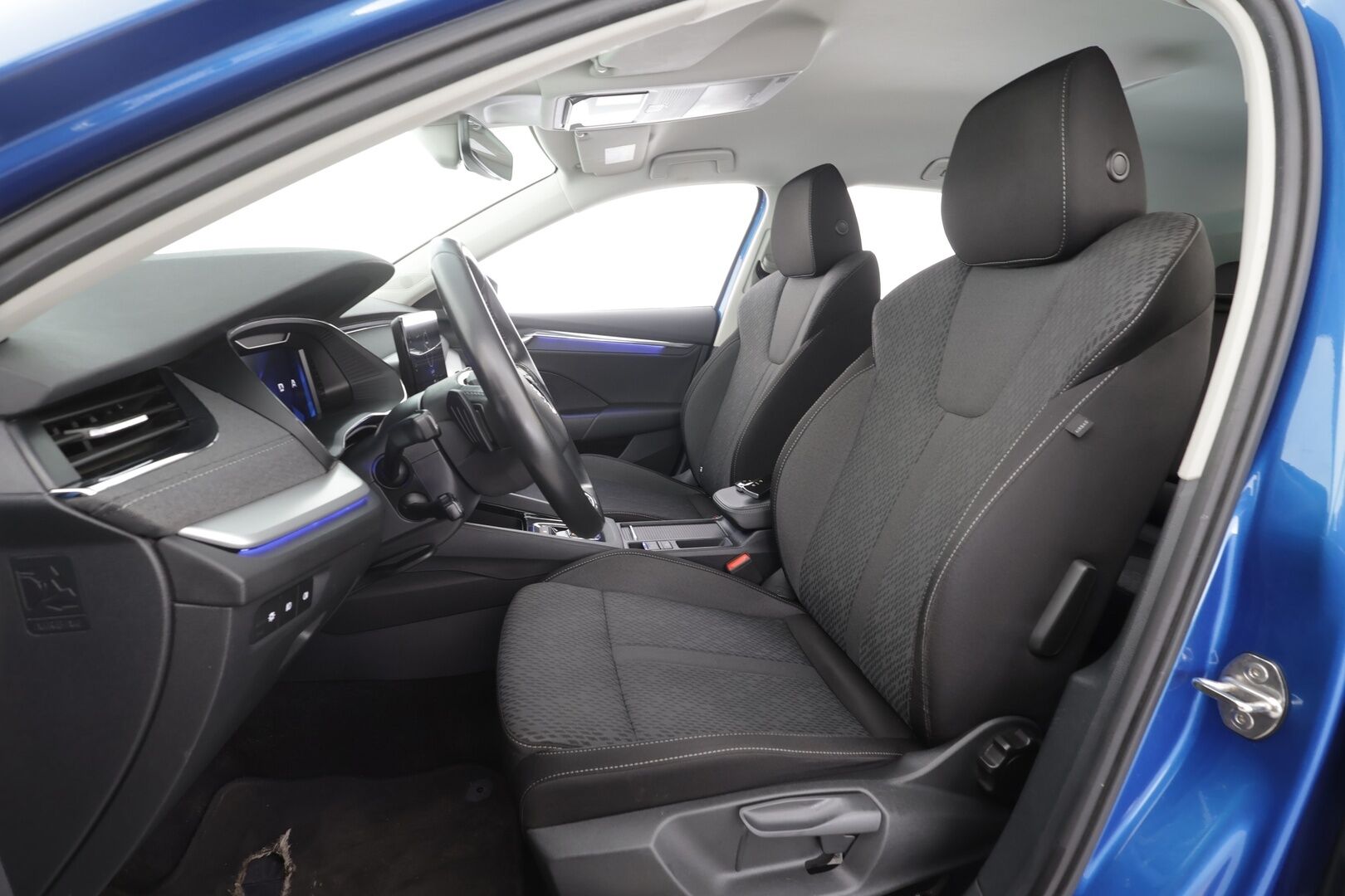 Skoda Octavia 2023 Combi 1.5 TSI Style Nordic Edition eTEC DSG Autom. - | ACC | Koukku | Crystal Light Matrix-LED | Ratinlämmitys | Keyless | Apple&Android | 1.OM suomi-auto | Kahdet Renkaat |