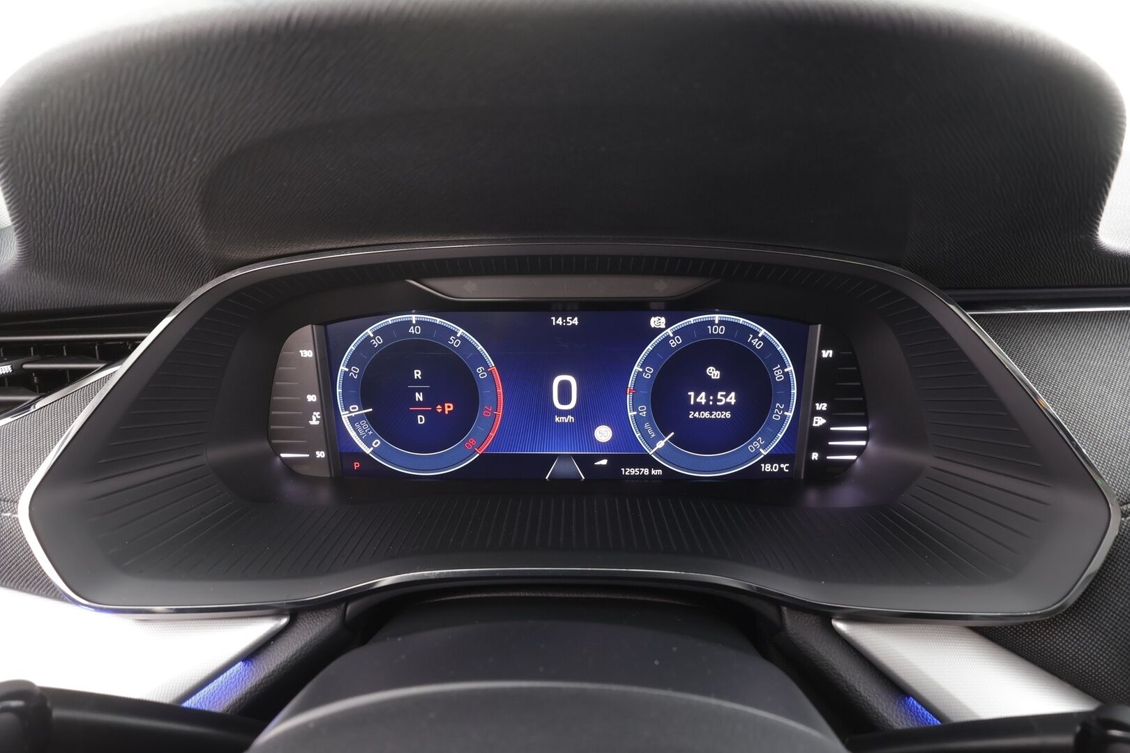 Skoda Octavia 2023 Combi 1.5 TSI Style Nordic Edition eTEC DSG Autom. - | ACC | Koukku | Crystal Light Matrix-LED | Ratinlämmitys | Keyless | Apple&Android | 1.OM suomi-auto | Kahdet Renkaat |
