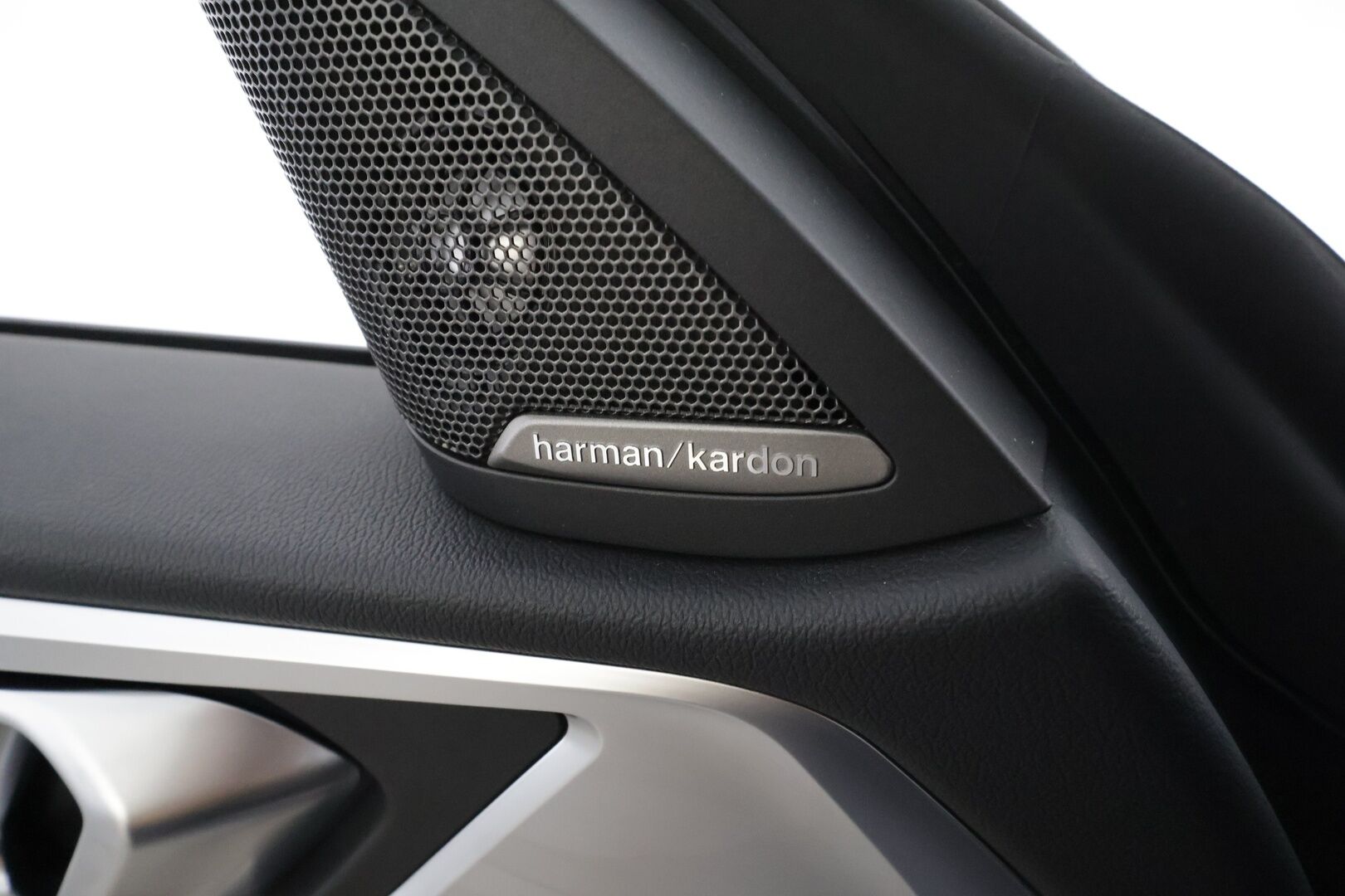 BMW I4 M50 2024 M50 Super Charged - | ACC | Lisälämmitin | Koukku | Laser Light | H/K | Lasikattoluukku | HÙD | Widescreen | Muistipenkki | Comfort Access | Apple&Android | 1.Om suomi-auto | Kahdet Renkaat | Merkkihuollettu |