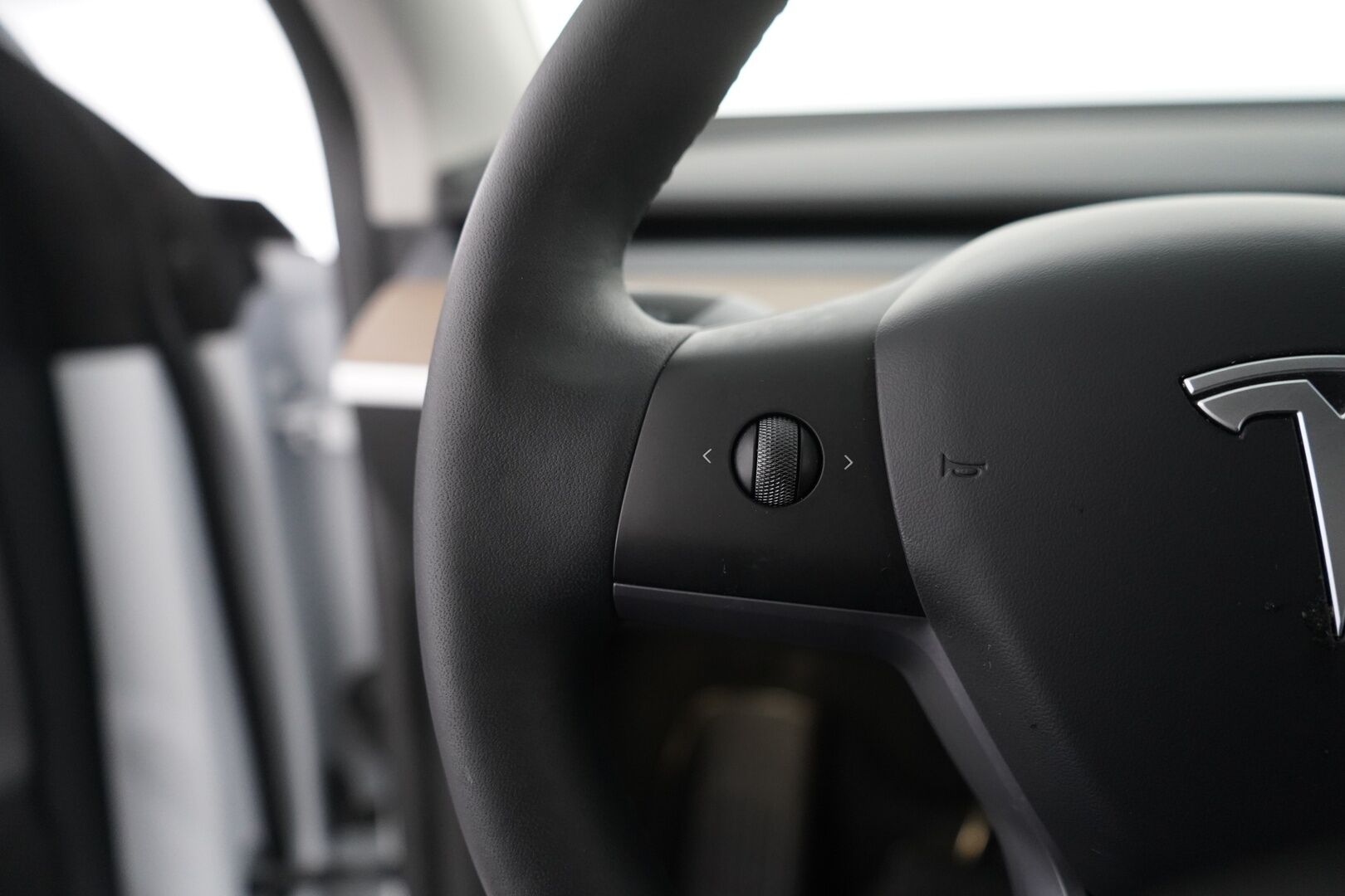 Tesla Model Y 2022 Long Range - 3,99 % KORKOTARJOUS TÄHÄN AUTOON - Ryzen / Panorama / ACC / Kahdet renkaat / Kamera