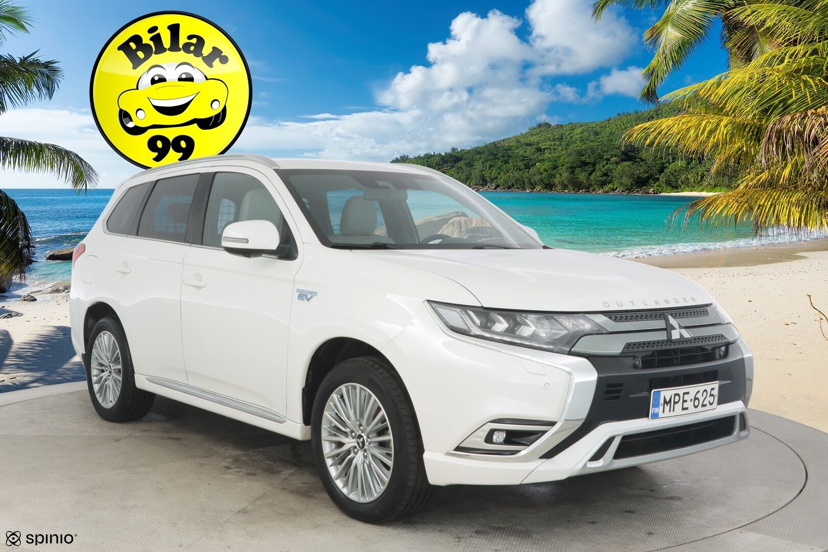 Mitsubishi Outlander 2019 13.8 kWh Business 4WD (224hp) **ACC / Vaaleat nahat / 360° / Rockford- Äänet / Koukku** - Huollot / Kahdet renkaat vanteineen 
