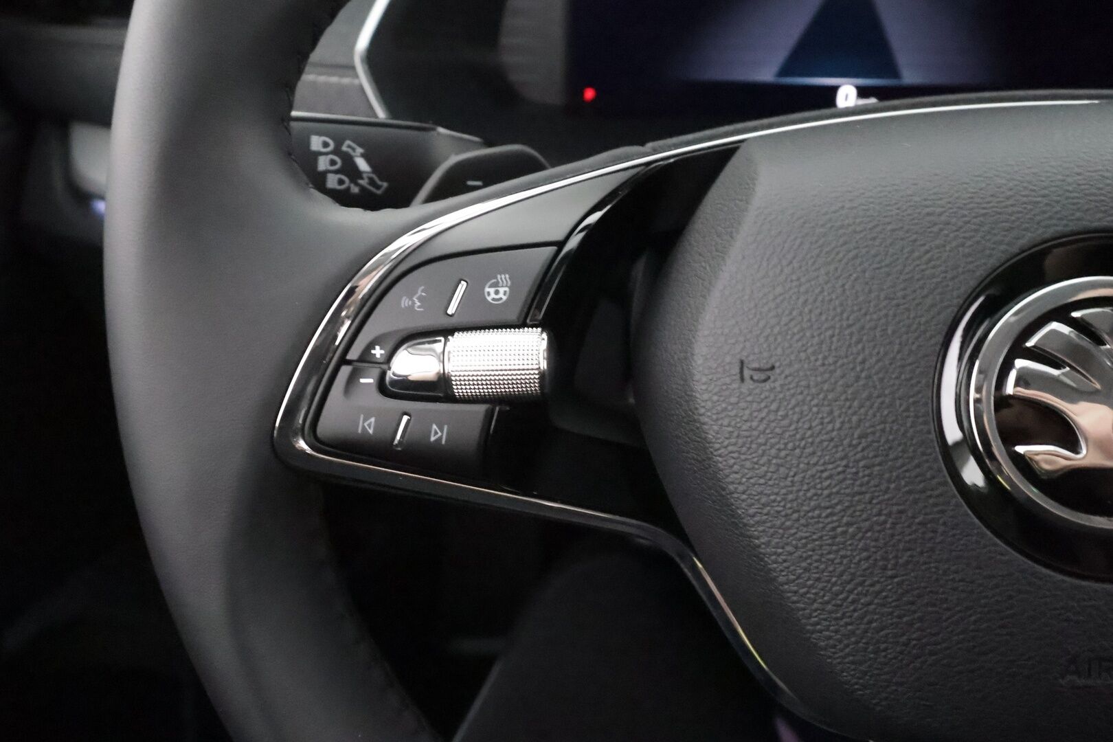 Skoda Octavia 2023 1.4 TSI PHEV Style iV DSG Autom. - | ACC | Webasto | Koukku | Matrix-LED | P.Kamera | Keyless | Apple&Android | Suomi-auto | Kahdet Renkaat |