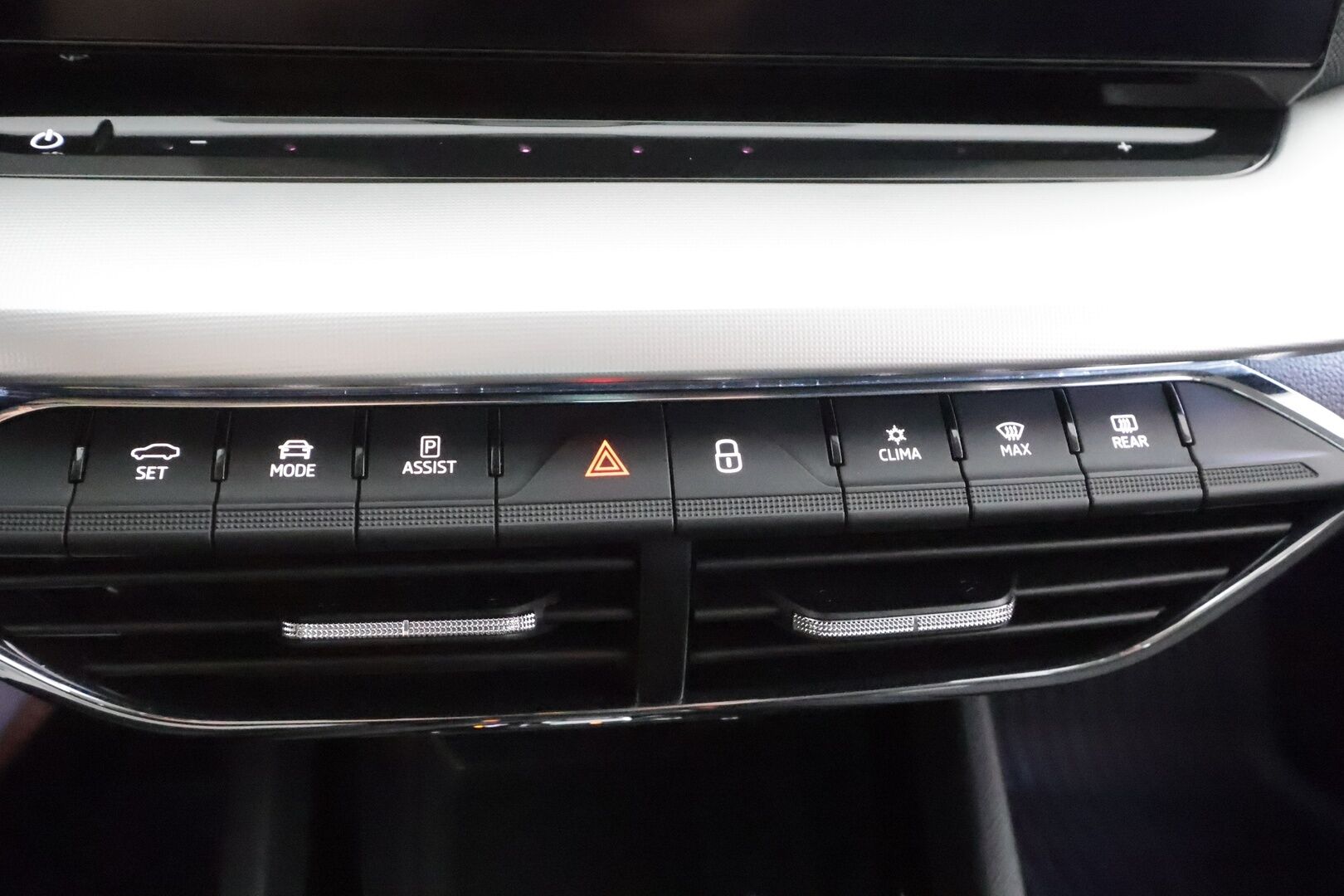 Skoda Octavia 2023 1.4 TSI PHEV Style iV DSG Autom. - | ACC | Webasto | Koukku | Matrix-LED | P.Kamera | Keyless | Apple&Android | Suomi-auto | Kahdet Renkaat |