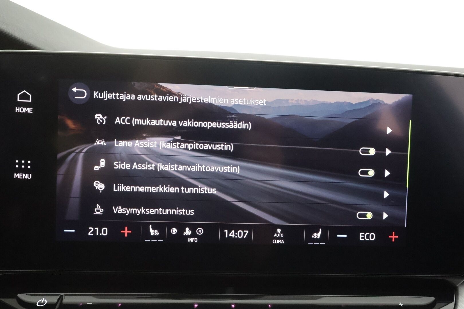 Skoda Octavia 2023 1.4 TSI PHEV Style iV DSG Autom. - | ACC | Webasto | Koukku | Matrix-LED | P.Kamera | Keyless | Apple&Android | Suomi-auto | Kahdet Renkaat |