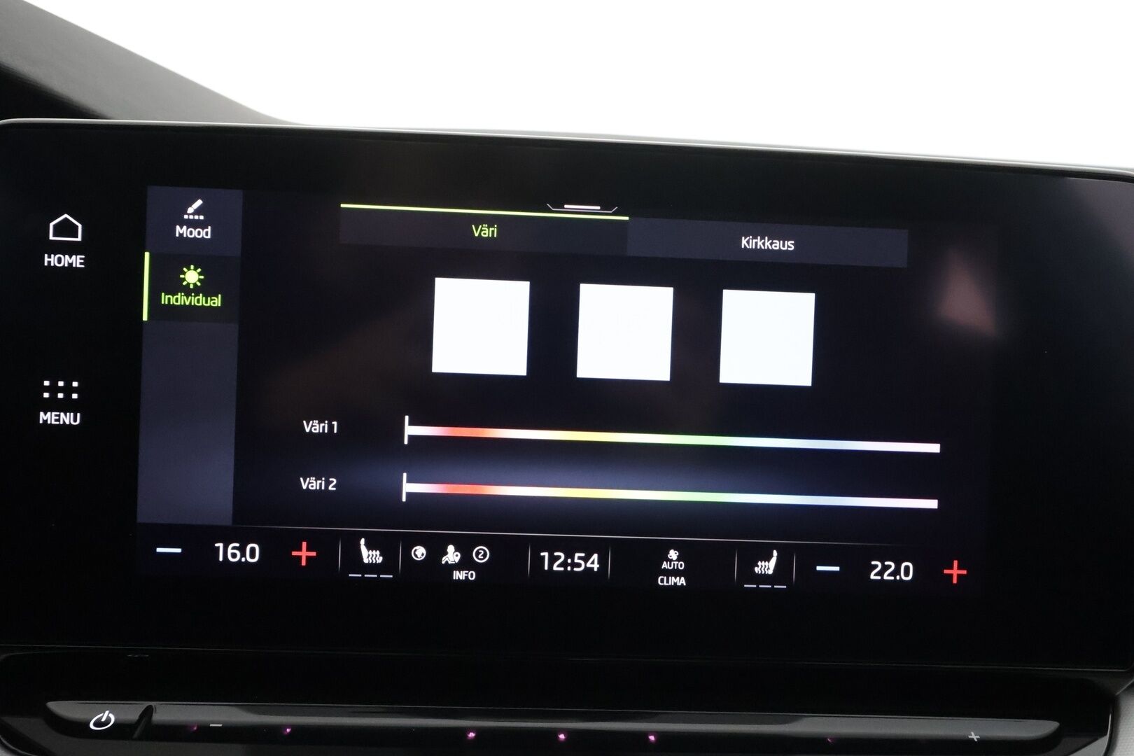 Skoda Octavia 2023 1.5 TSI Style eTEC DSG Autom. - | ACC | Matrix-LED | Ratinlämmitys | Muistipenkki | P.Kamera | Digimittaristo | Apple&Android | 1.Om Suomi-auto | Kahdet renkaat |