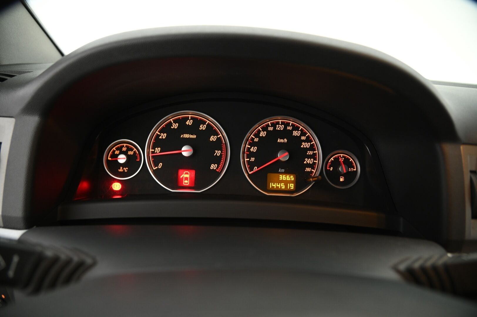 Opel Vectra 2005 GTS 2.2 *Myydään Huutokaupat.com*