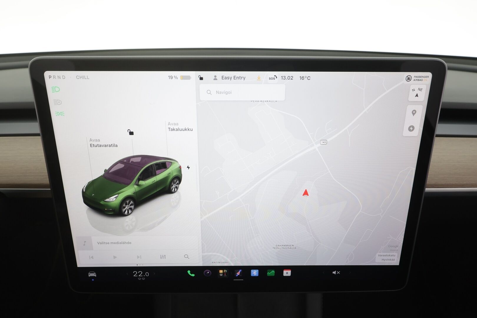 Tesla Model Y 2023 Long Range - | ACC | ILP | Koukku | Ryzen | Matrix | Premium Audio | Lasikatto | Muistipenkki | Nahat | P.kamera | 1-om suomiauto | 2x renkaat aluin |